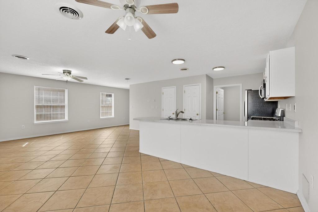 1519 Larkin Lane SW