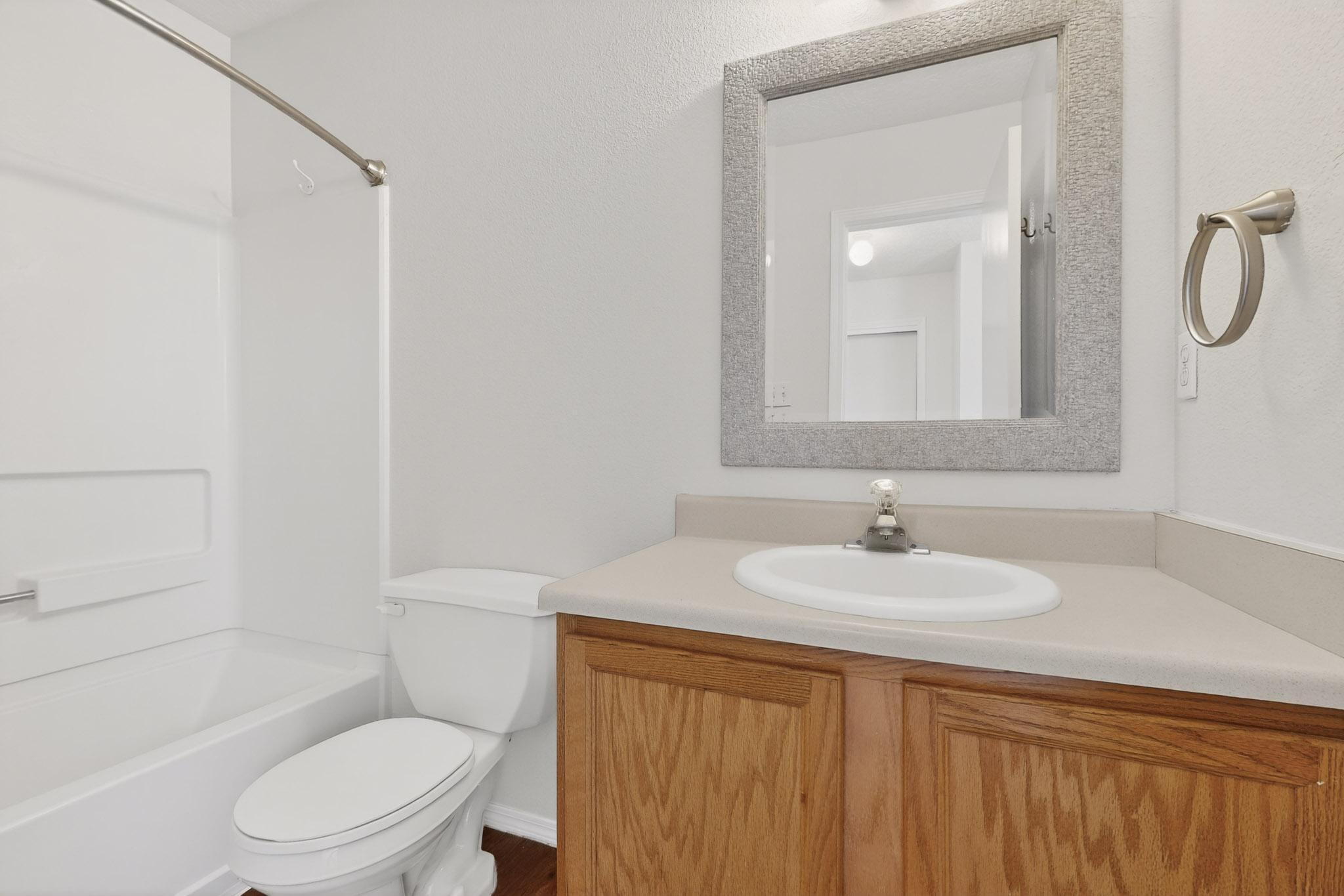 10727 Hatch Drive NW