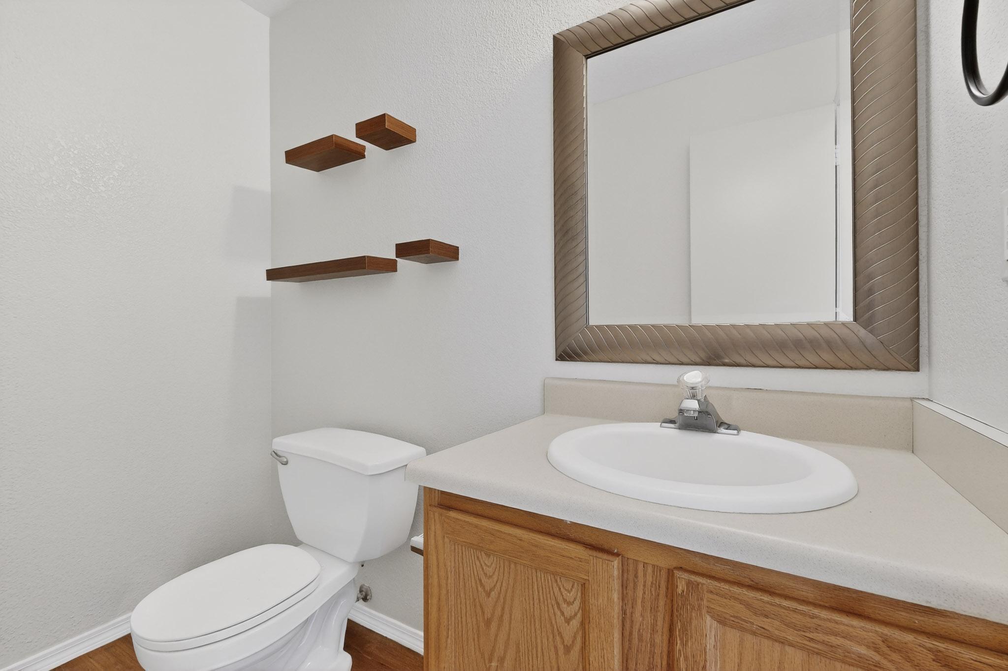 10727 Hatch Drive NW