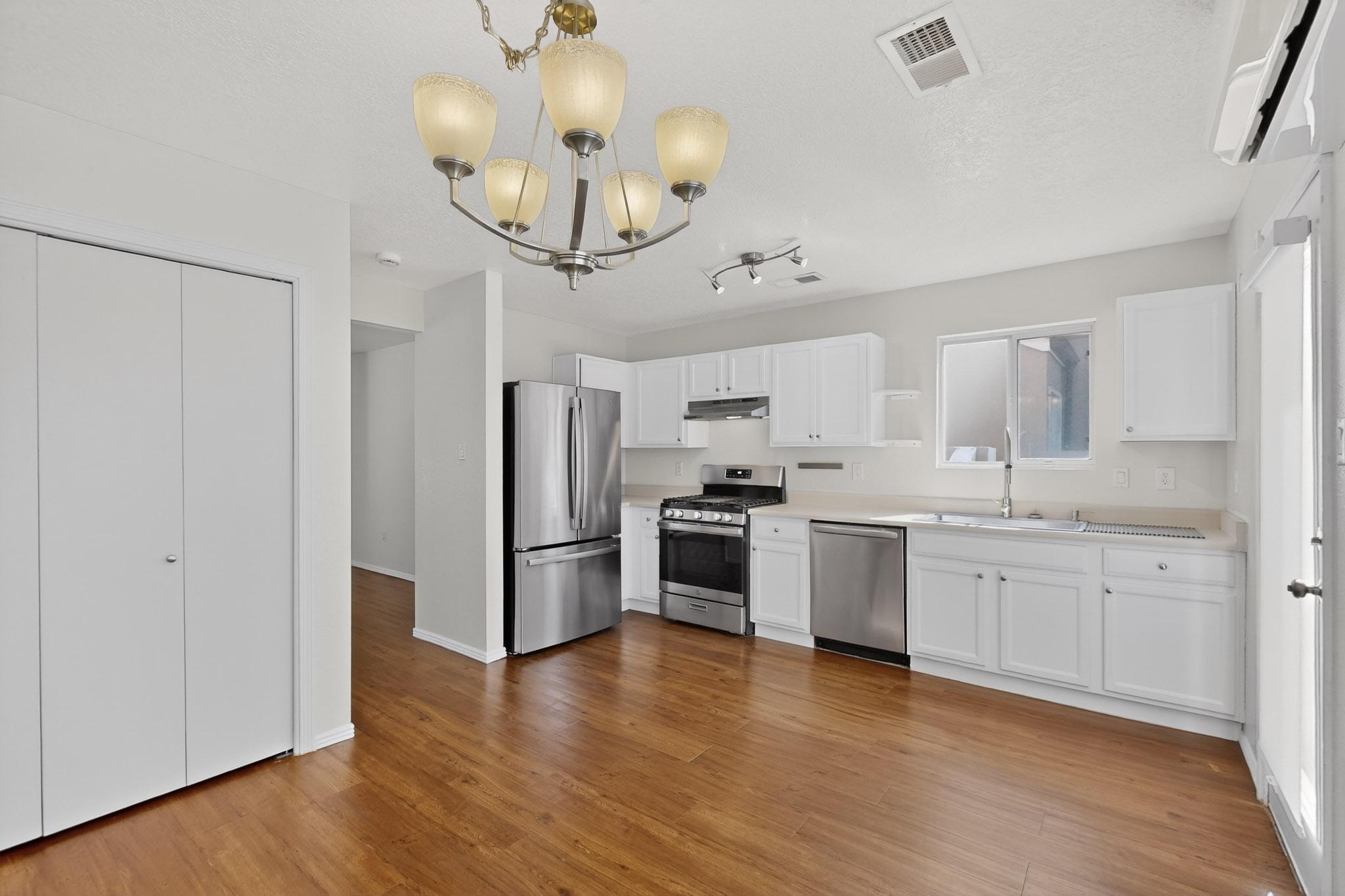 10727 Hatch Drive NW