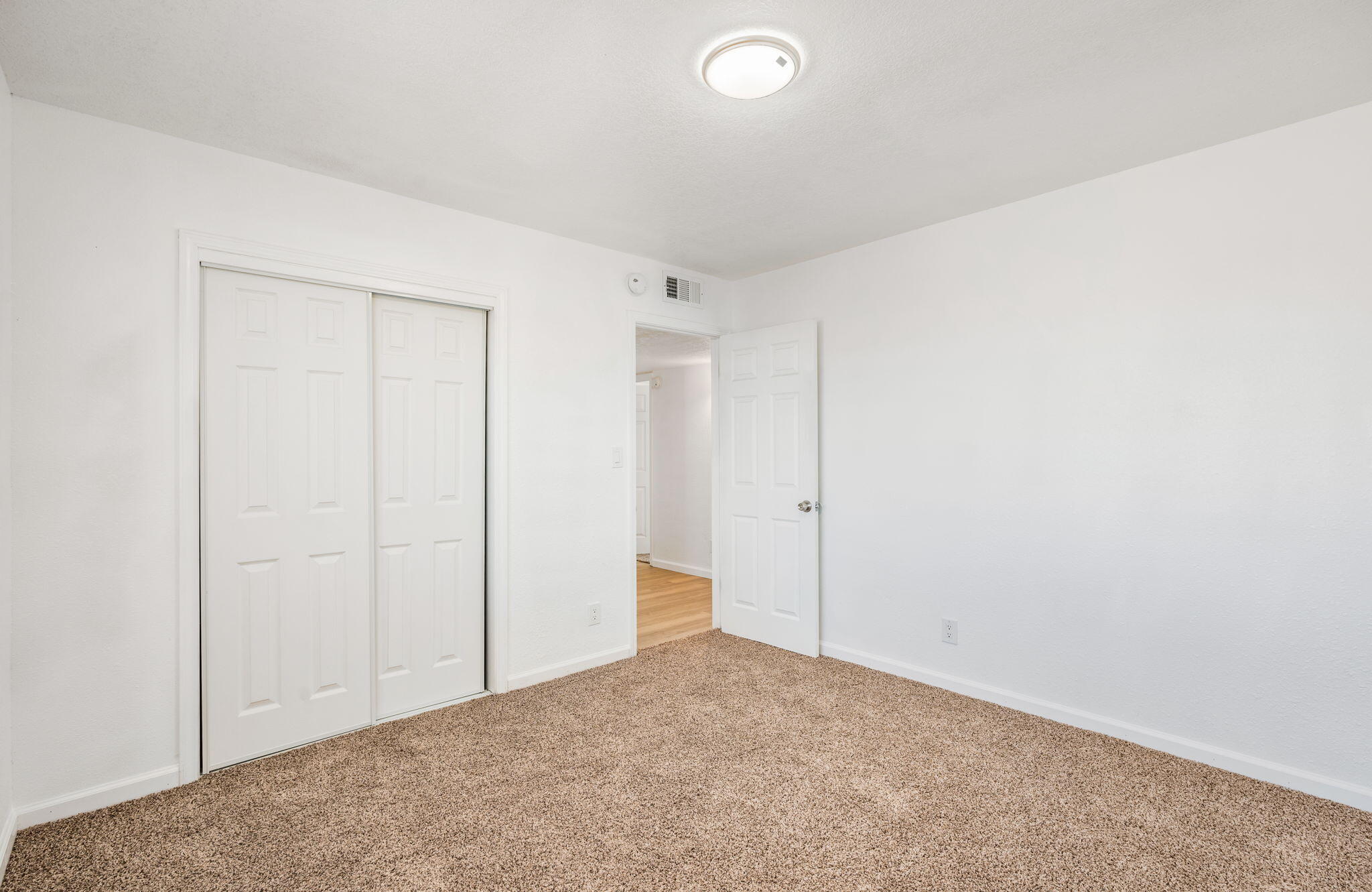513 53rd Street SW