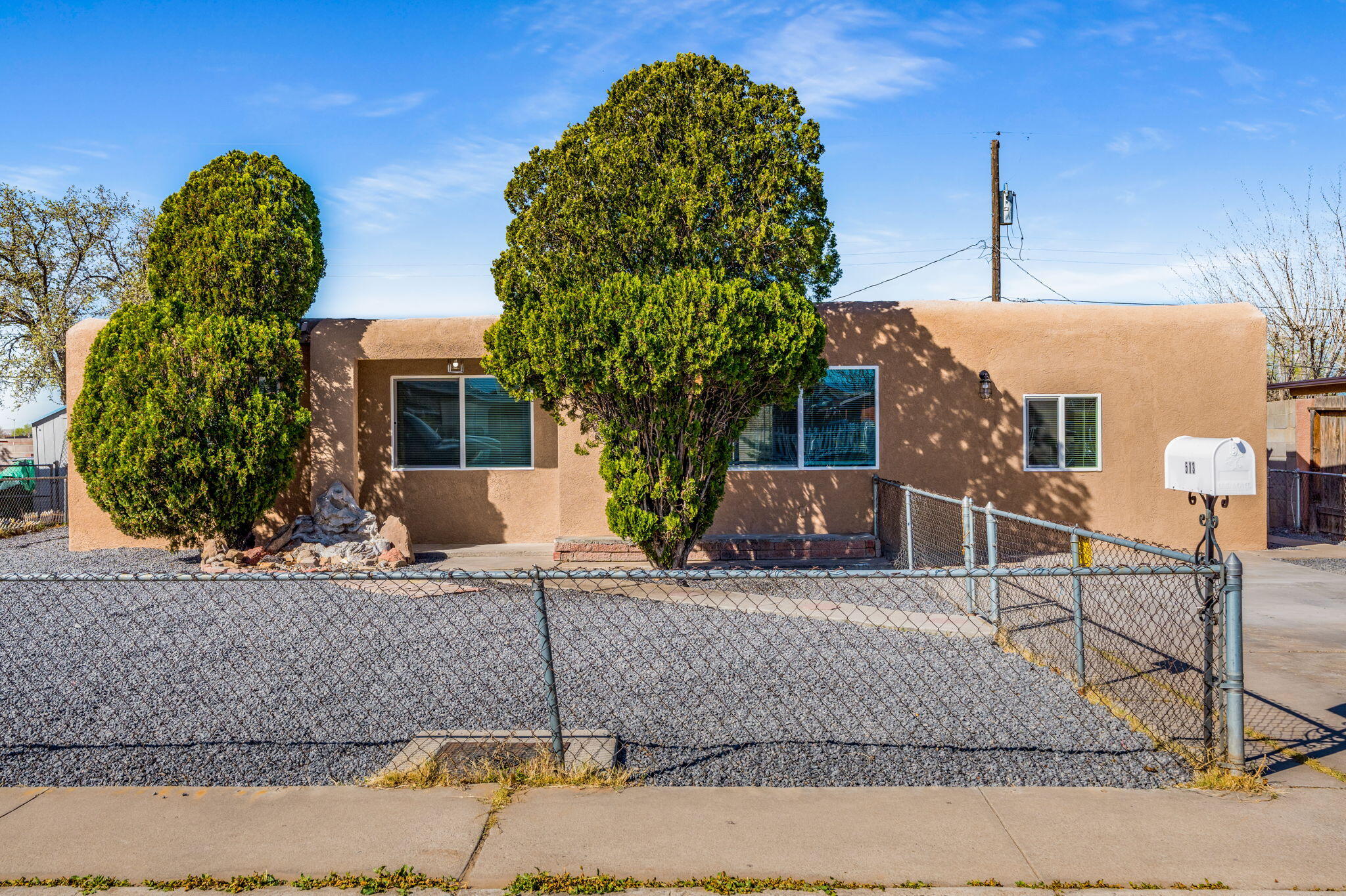 513 53rd Street SW