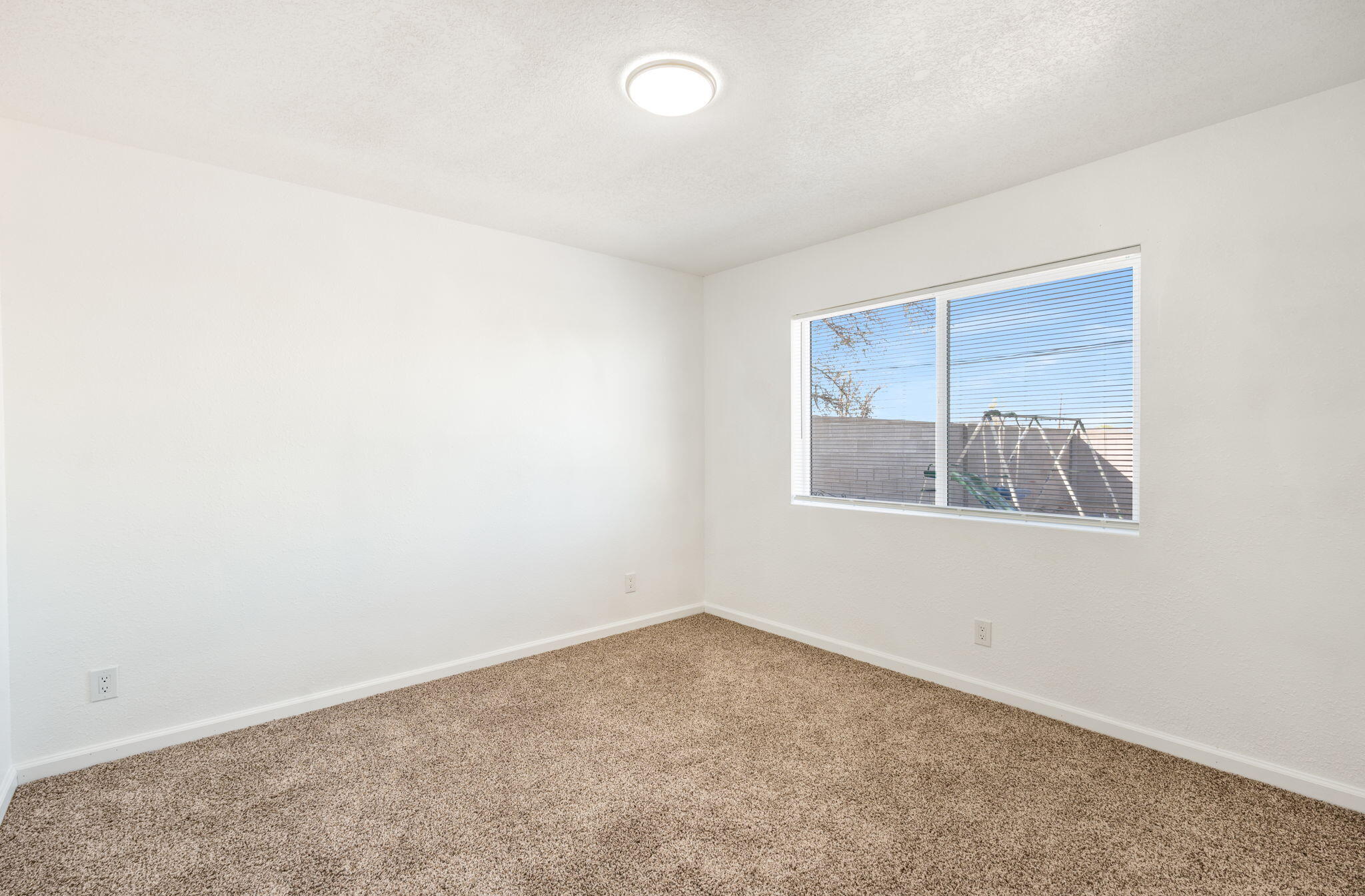 513 53rd Street SW