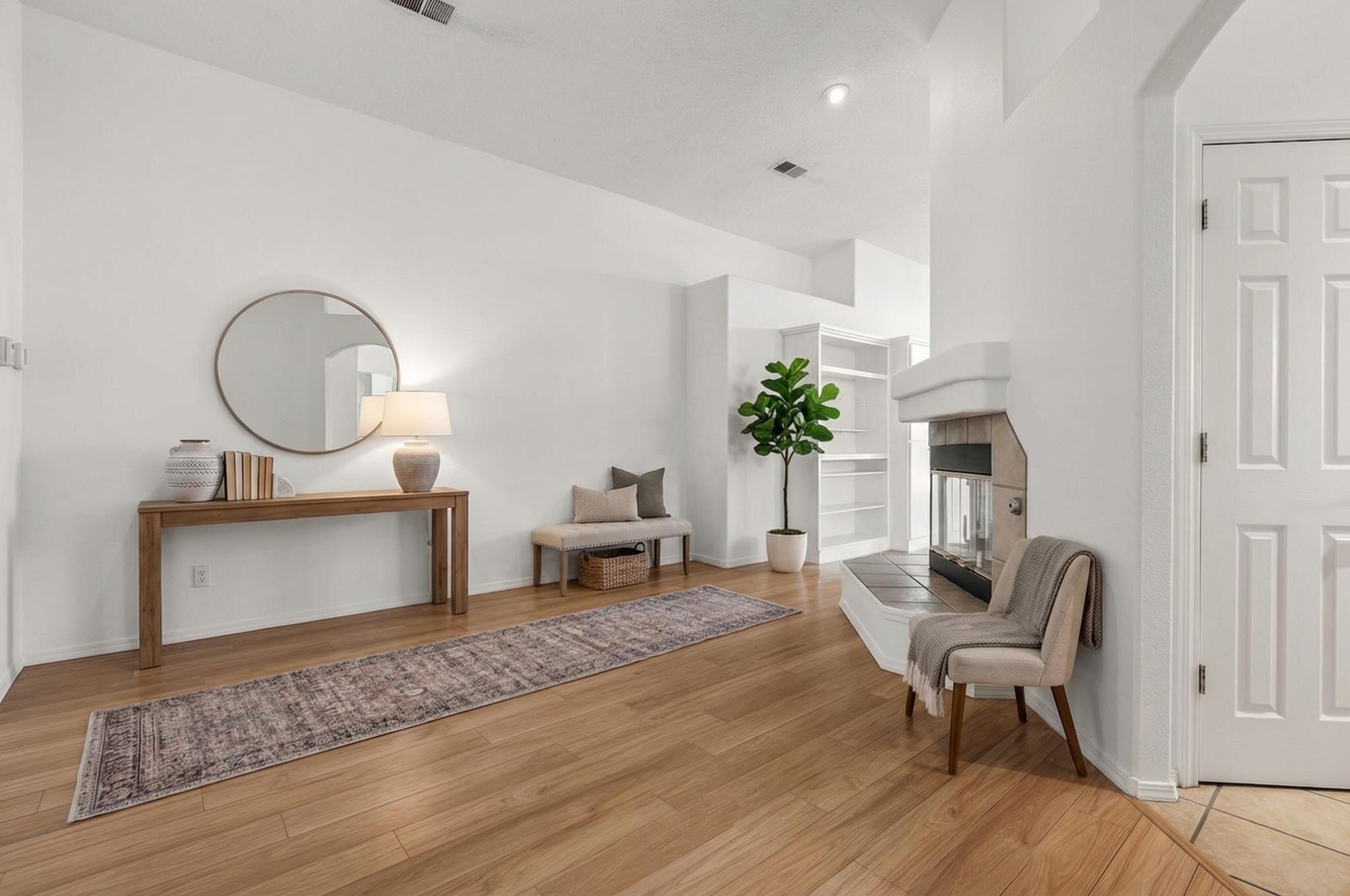 7243 Boxwood Avenue NE