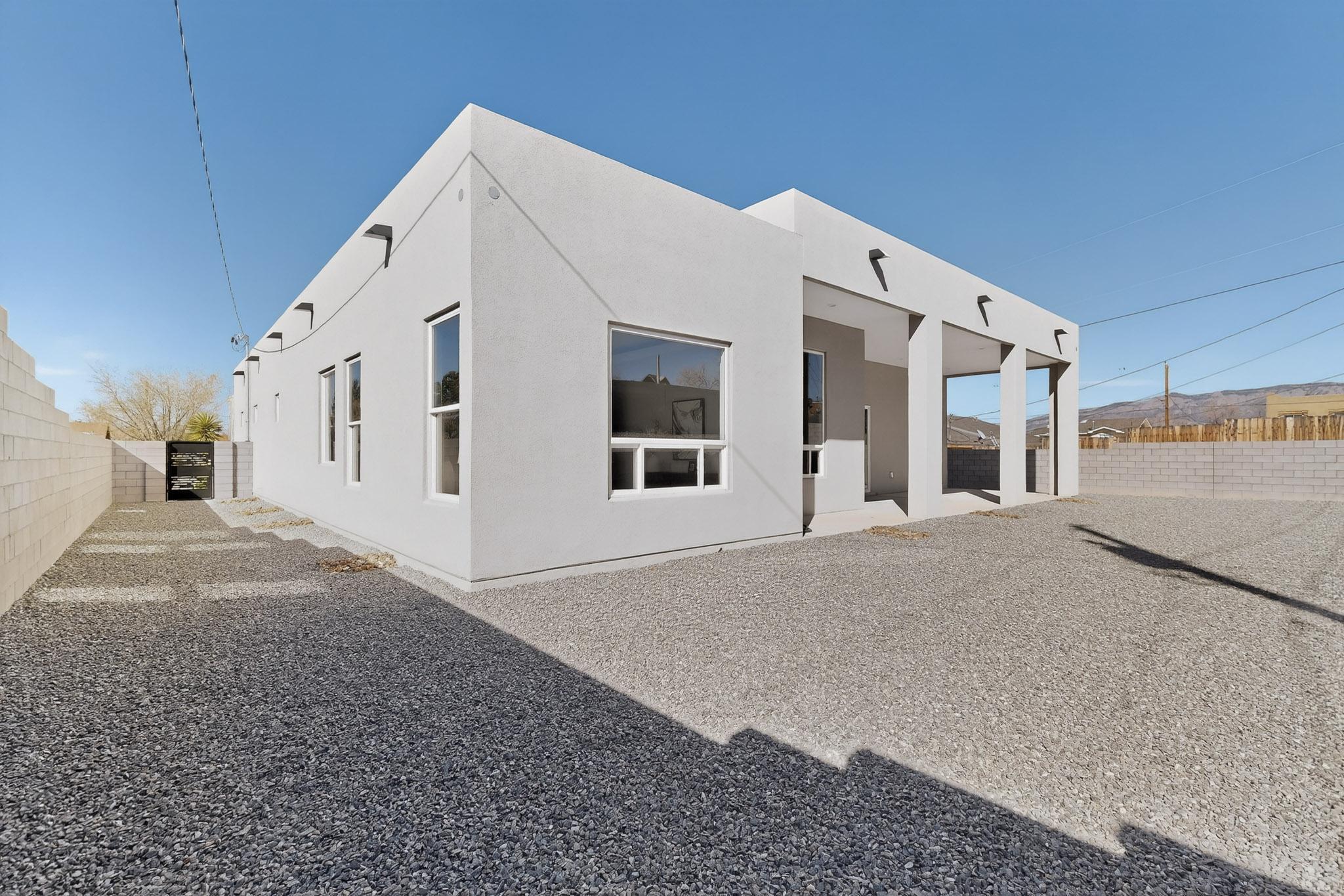 4504 Topaz Avenue NW