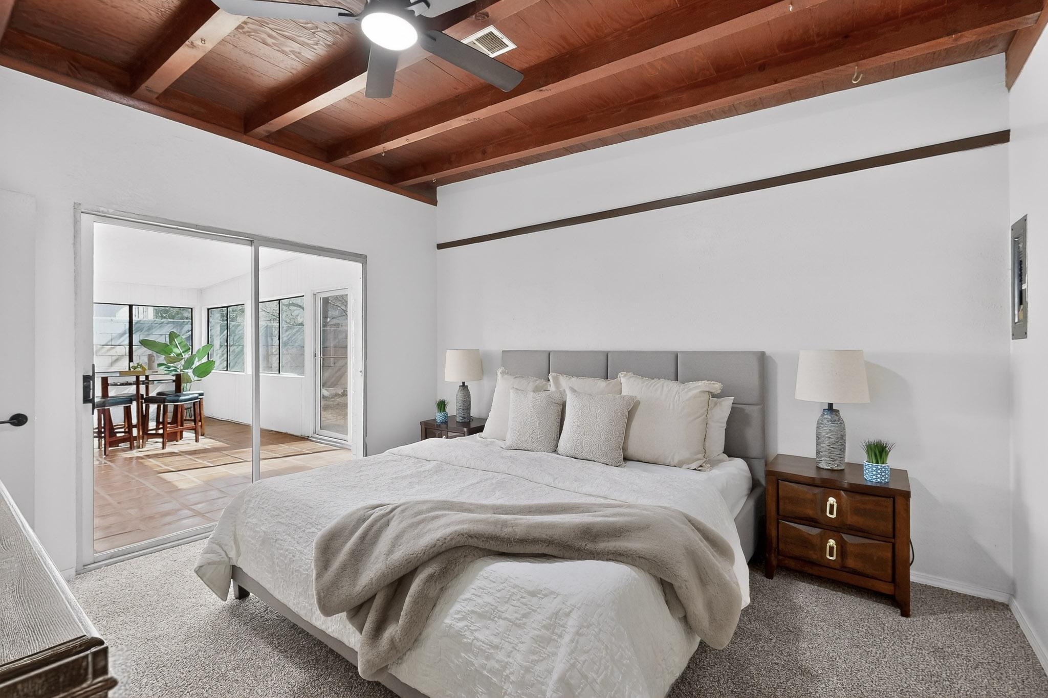 1114 Elizabeth Street NE