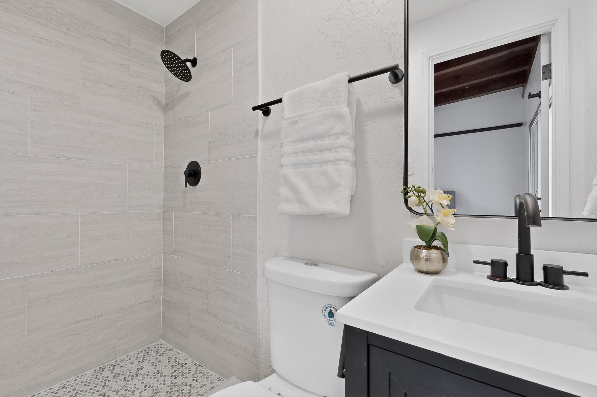 1114 Elizabeth Street NE