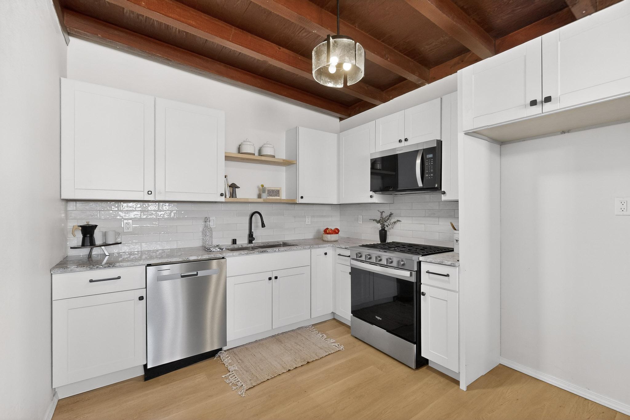 1114 Elizabeth Street NE