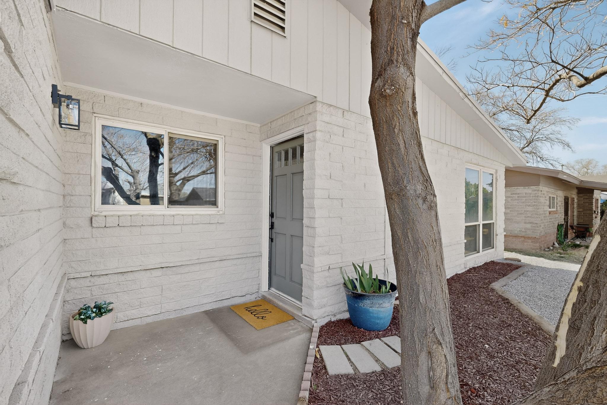 1114 Elizabeth Street NE