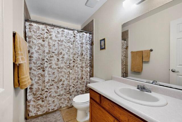 6496 Gambel Quail Road NE