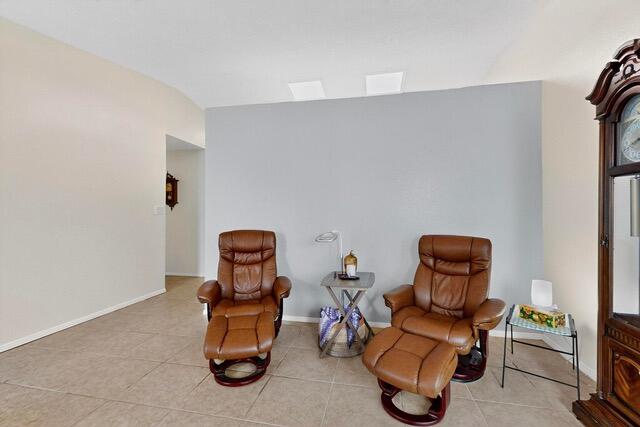 6496 Gambel Quail Road NE