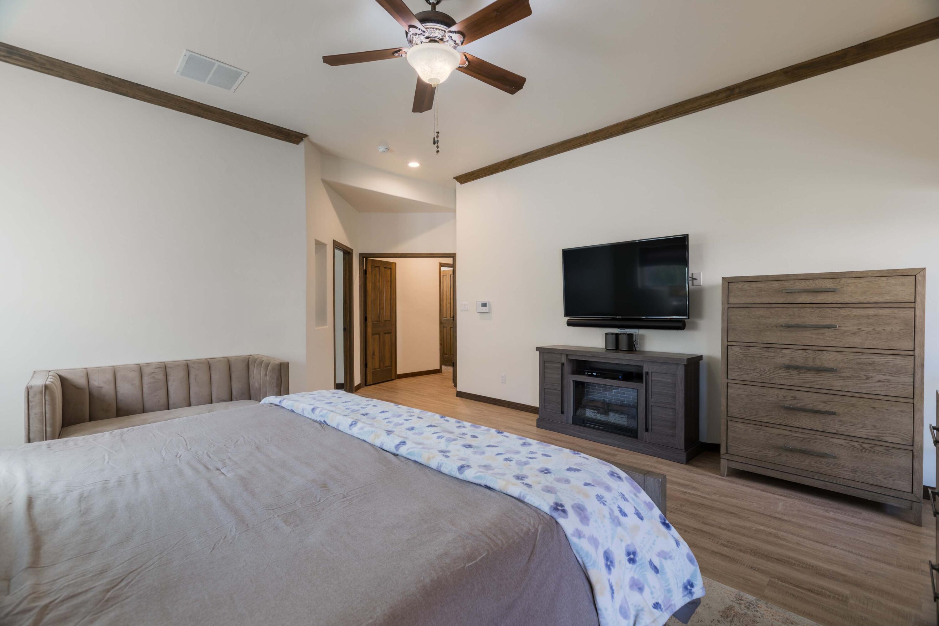 8805 Warm Springs Road NW