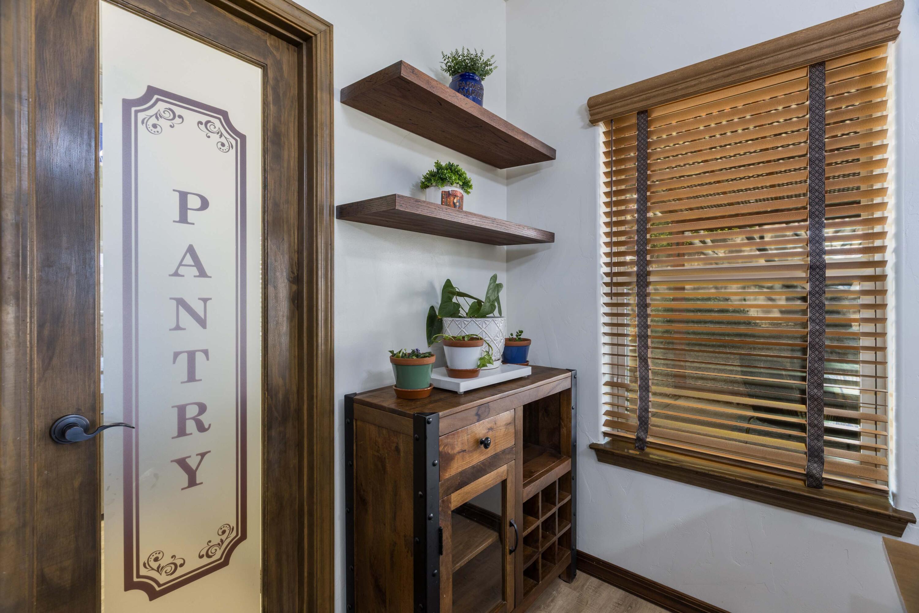 8805 Warm Springs Road NW