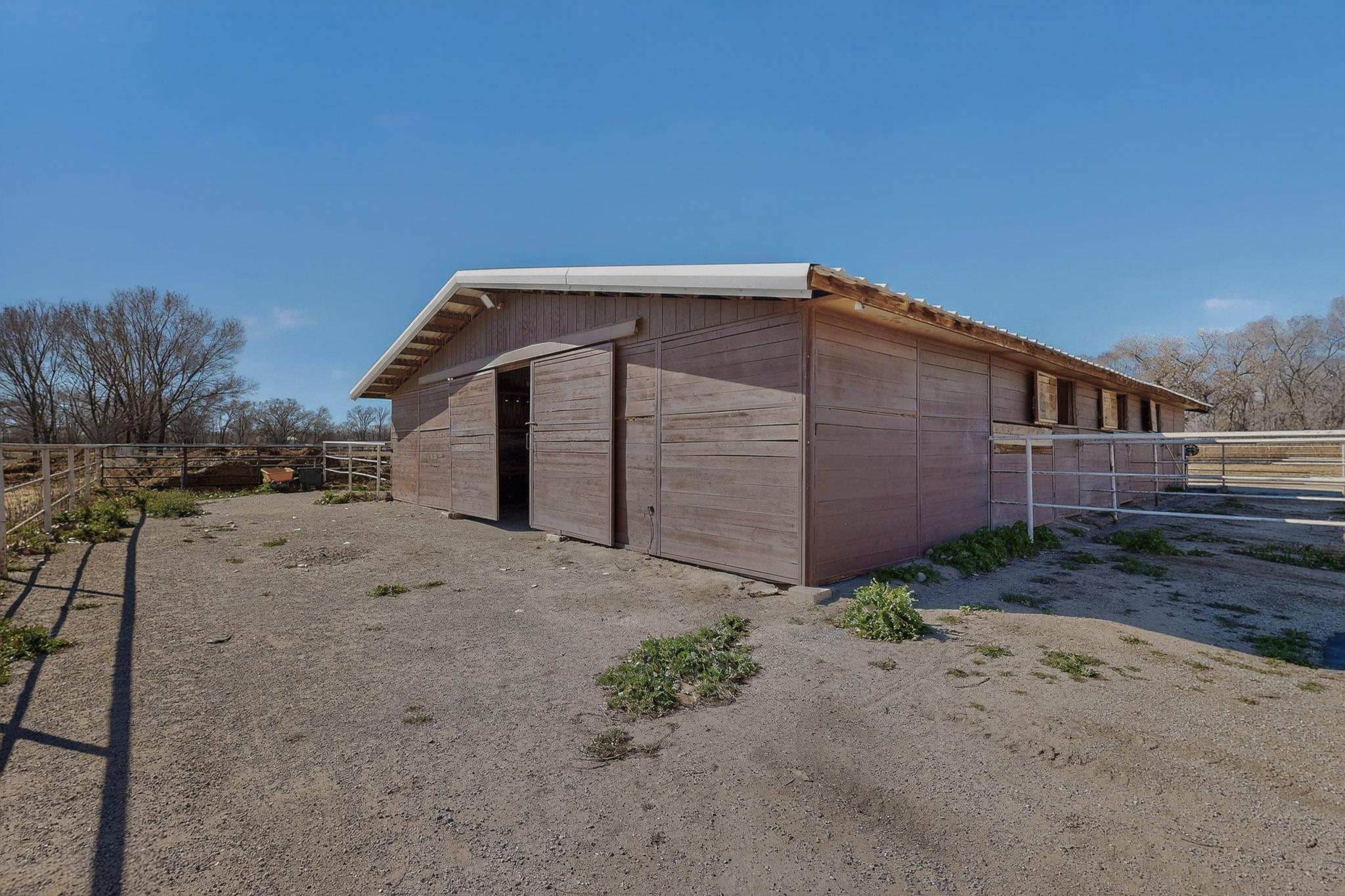 355 Esperanza Drive