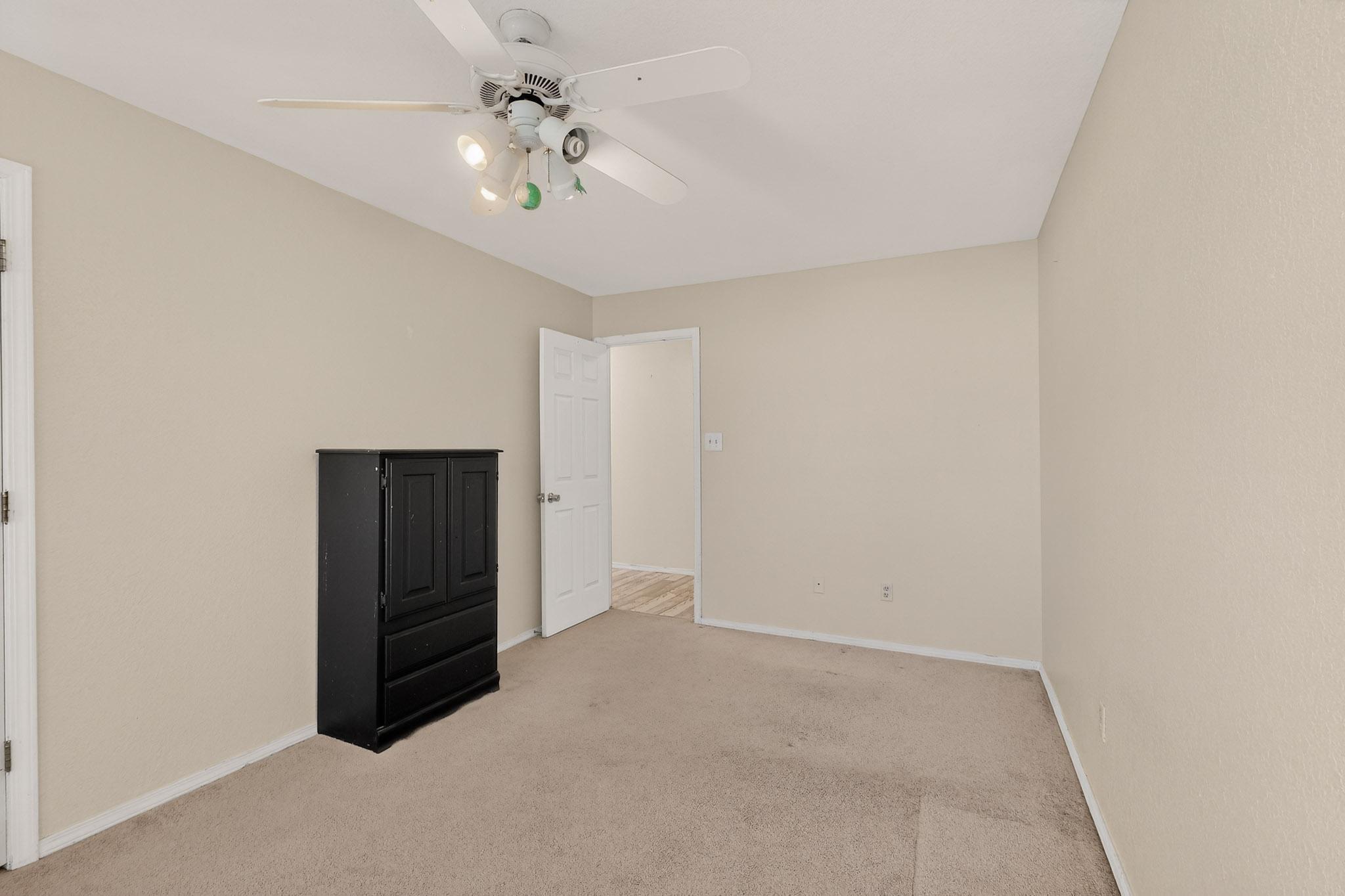 355 Esperanza Drive