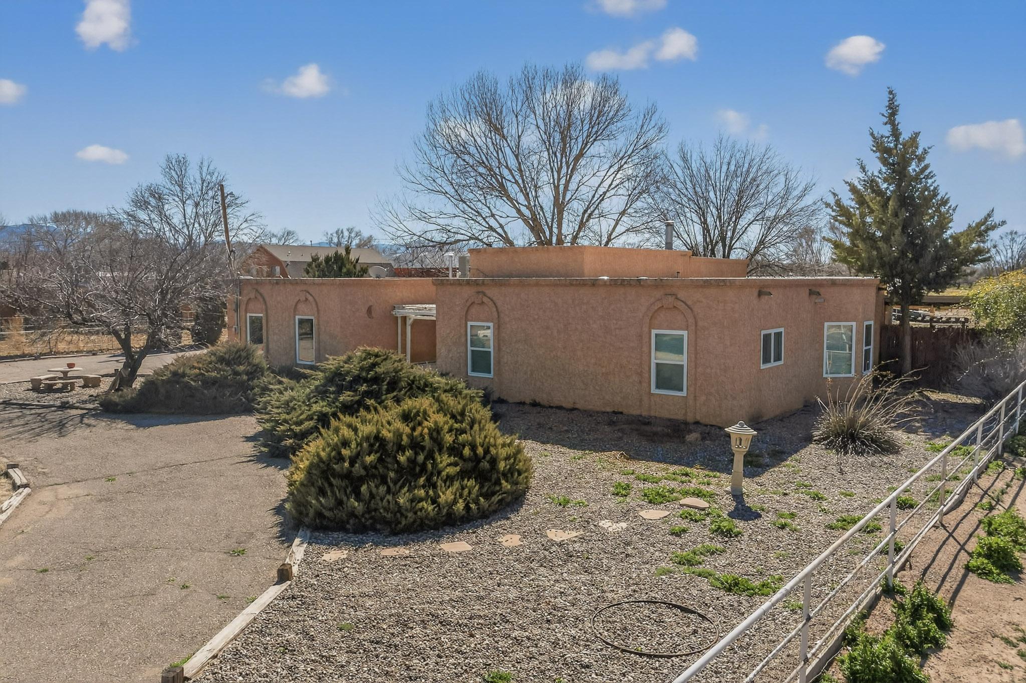 355 Esperanza Drive
