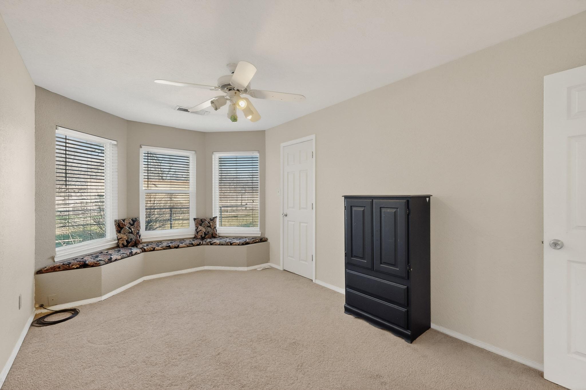 355 Esperanza Drive