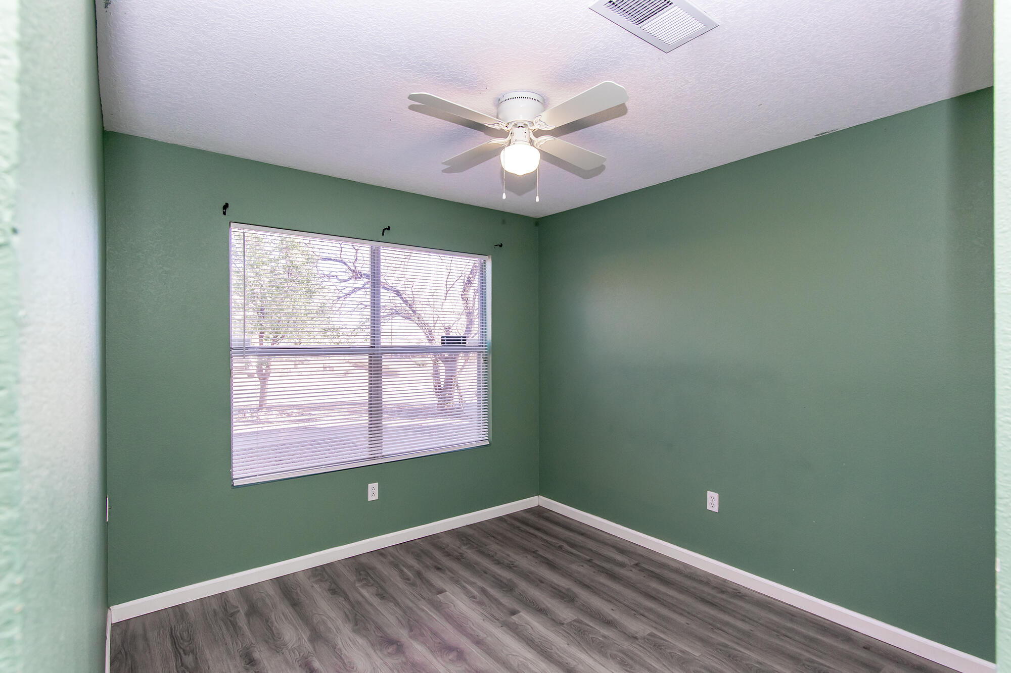 11104 Whimbrel Court SW