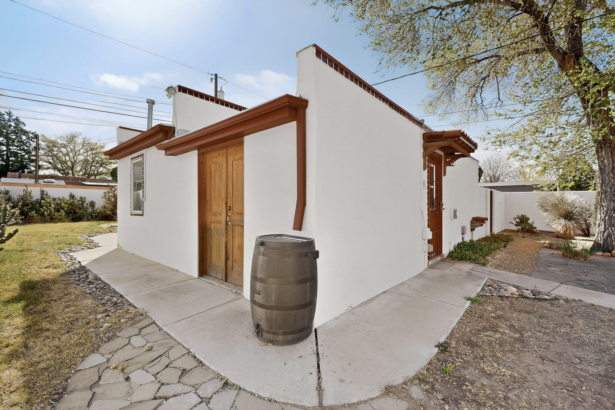 324 Wellesley Drive SE