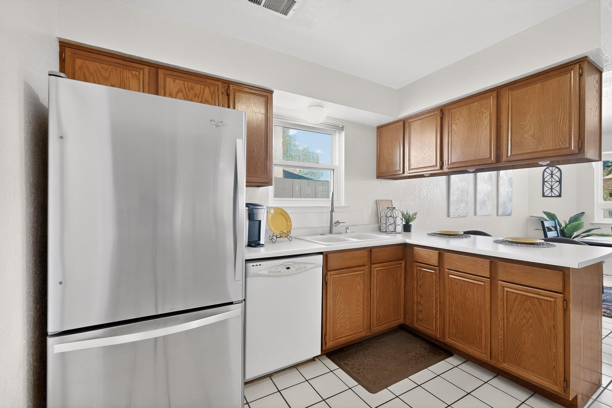 12323 Haines Avenue NE