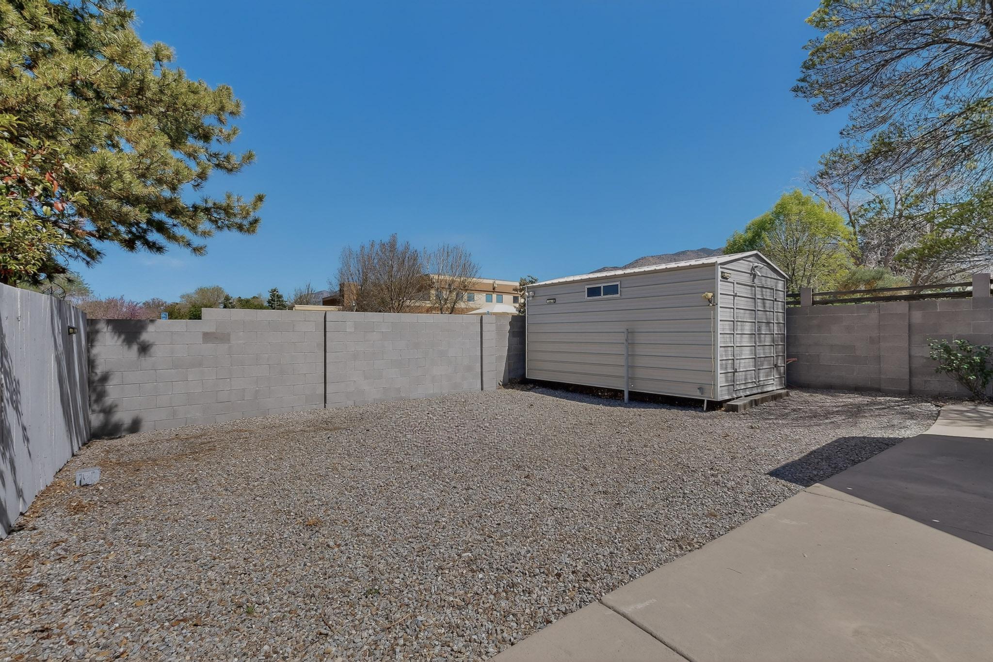 12323 Haines Avenue NE