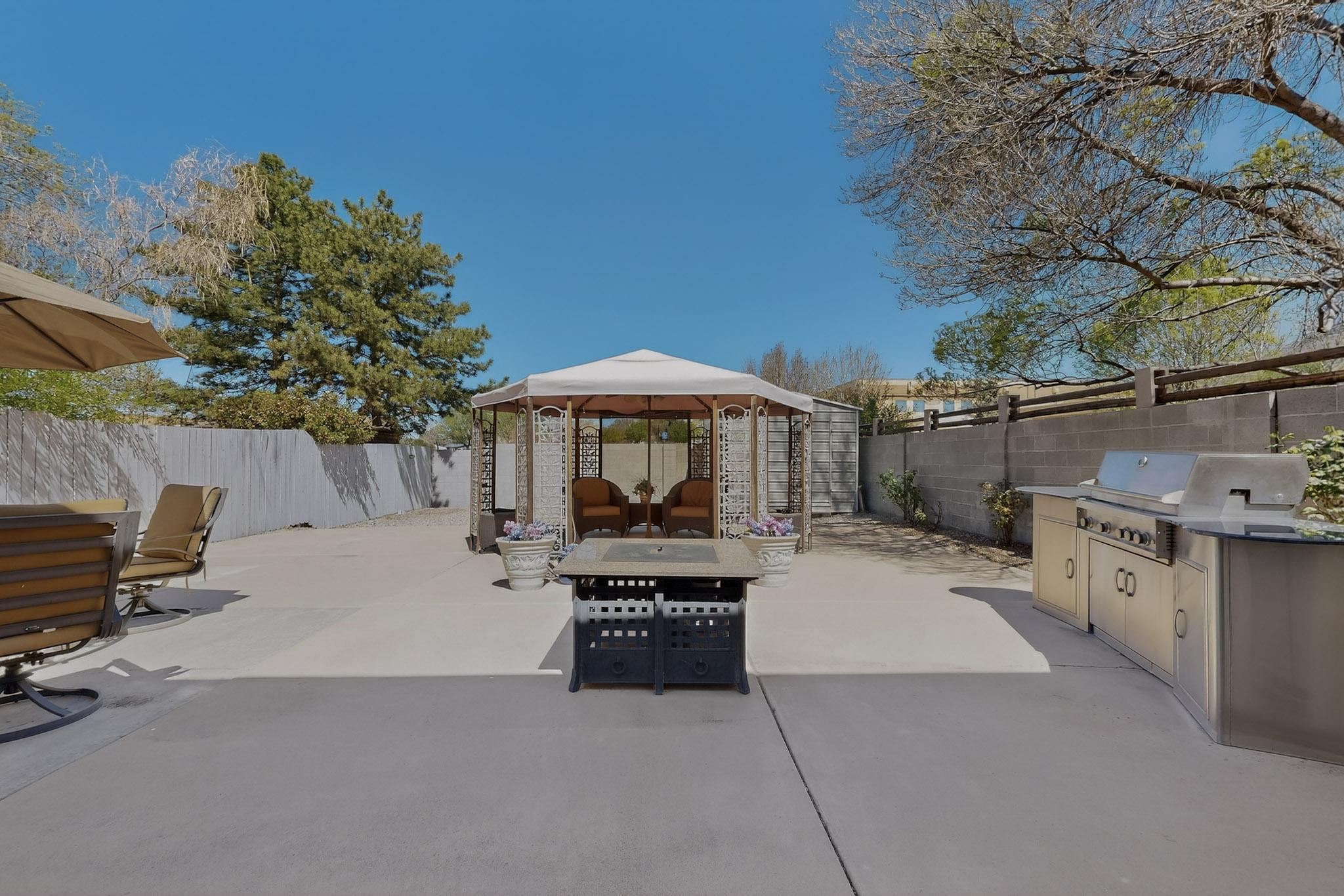 12323 Haines Avenue NE