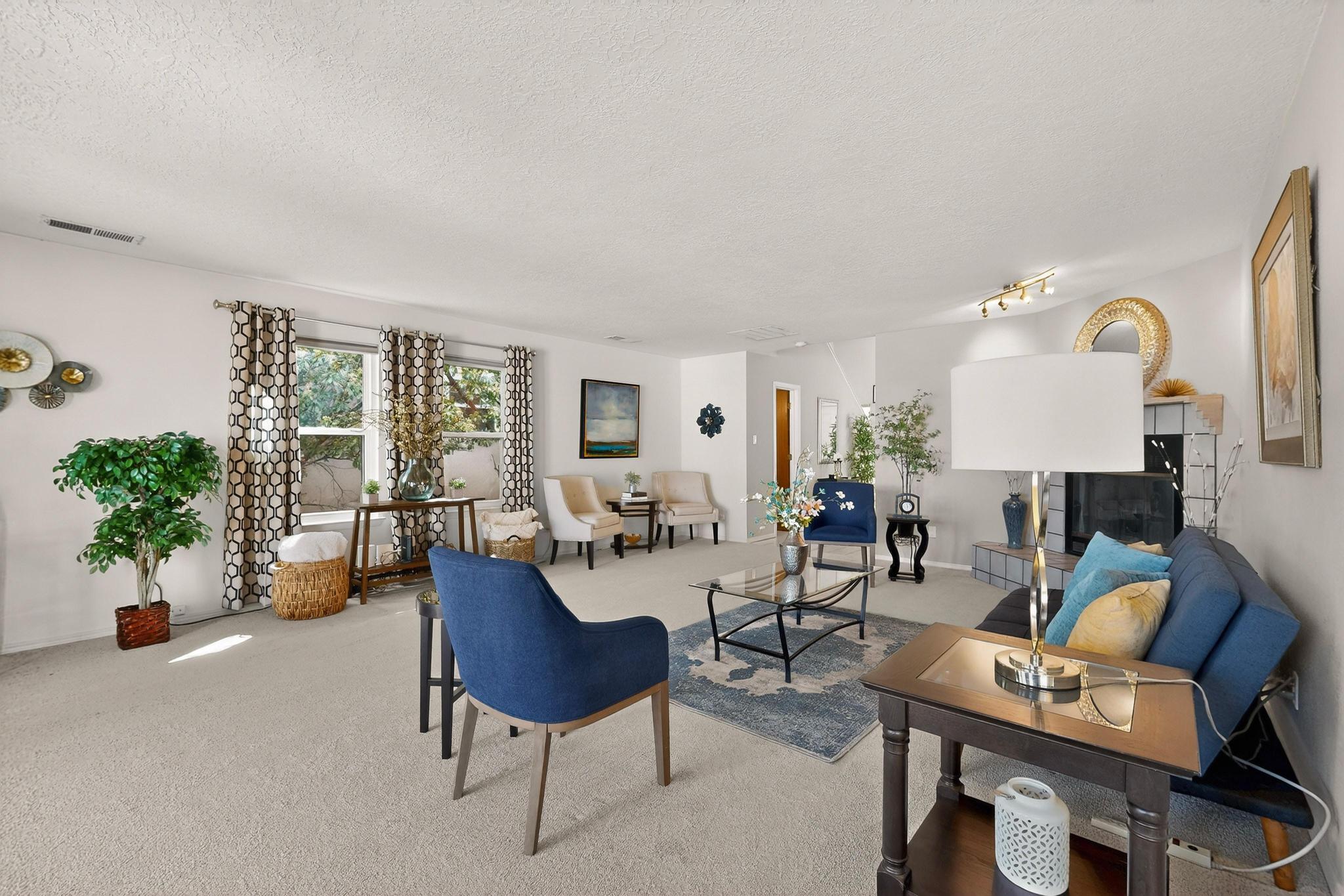 12323 Haines Avenue NE