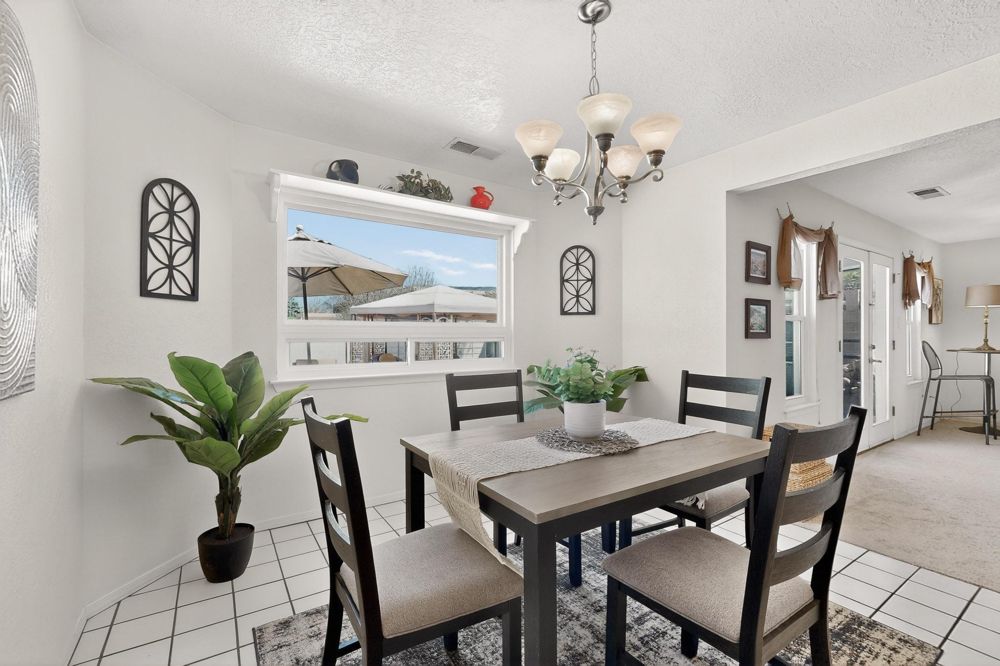 12323 Haines Avenue NE