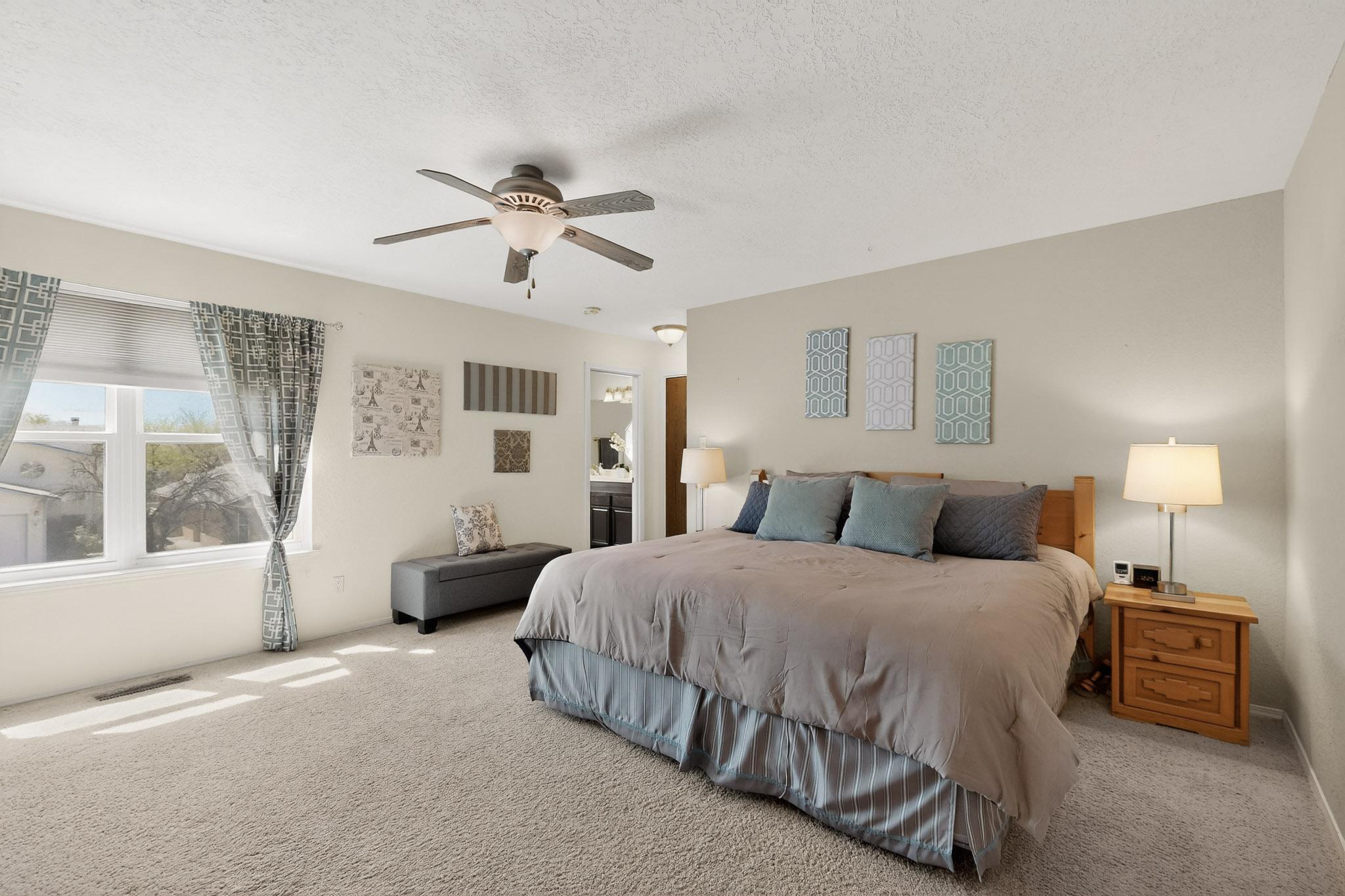 12323 Haines Avenue NE