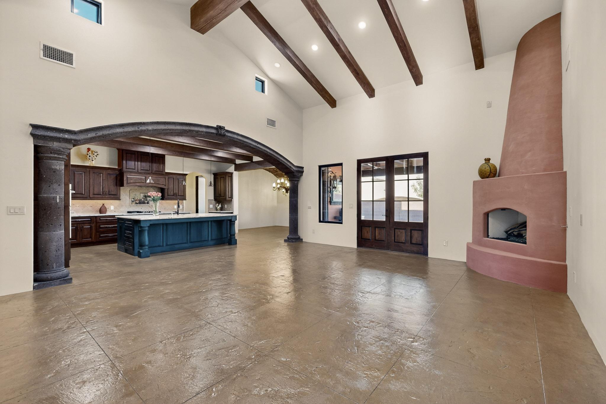 6224 Camino Alto Road NW