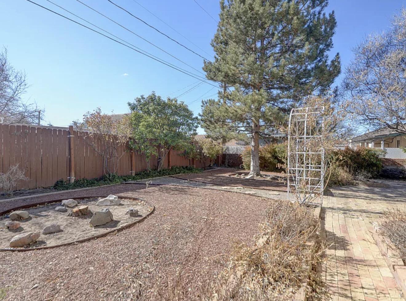 2920 Santa Clara Avenue SE