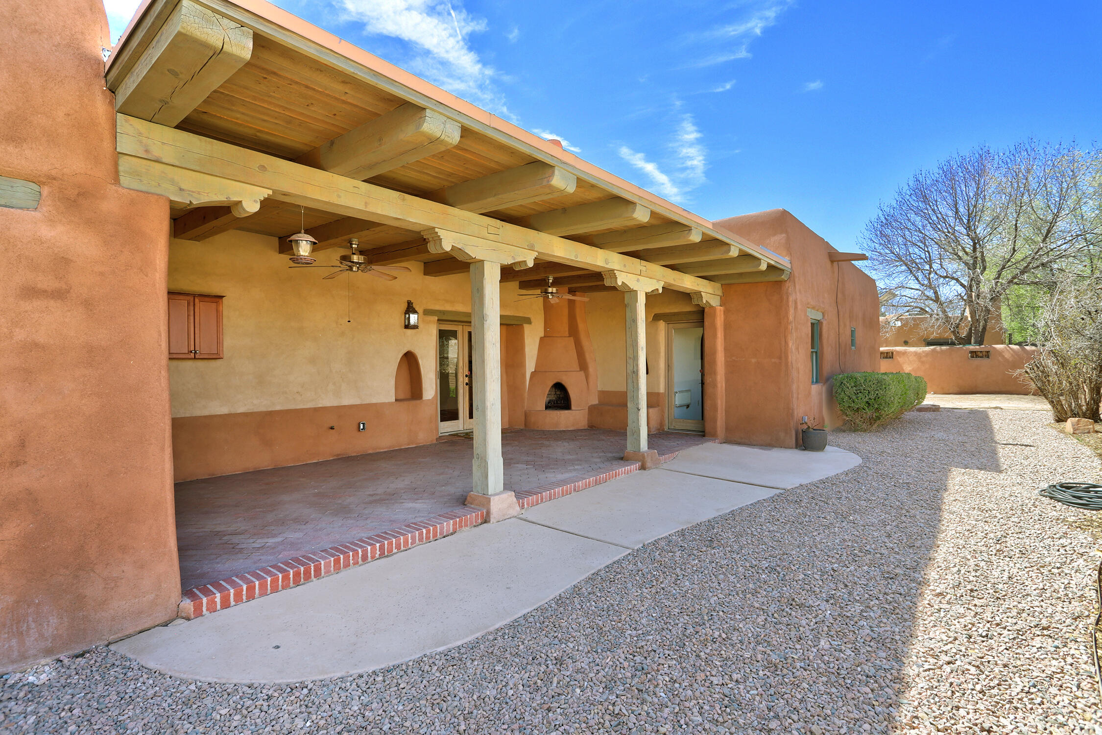 4900 Guadalupe Trail NW