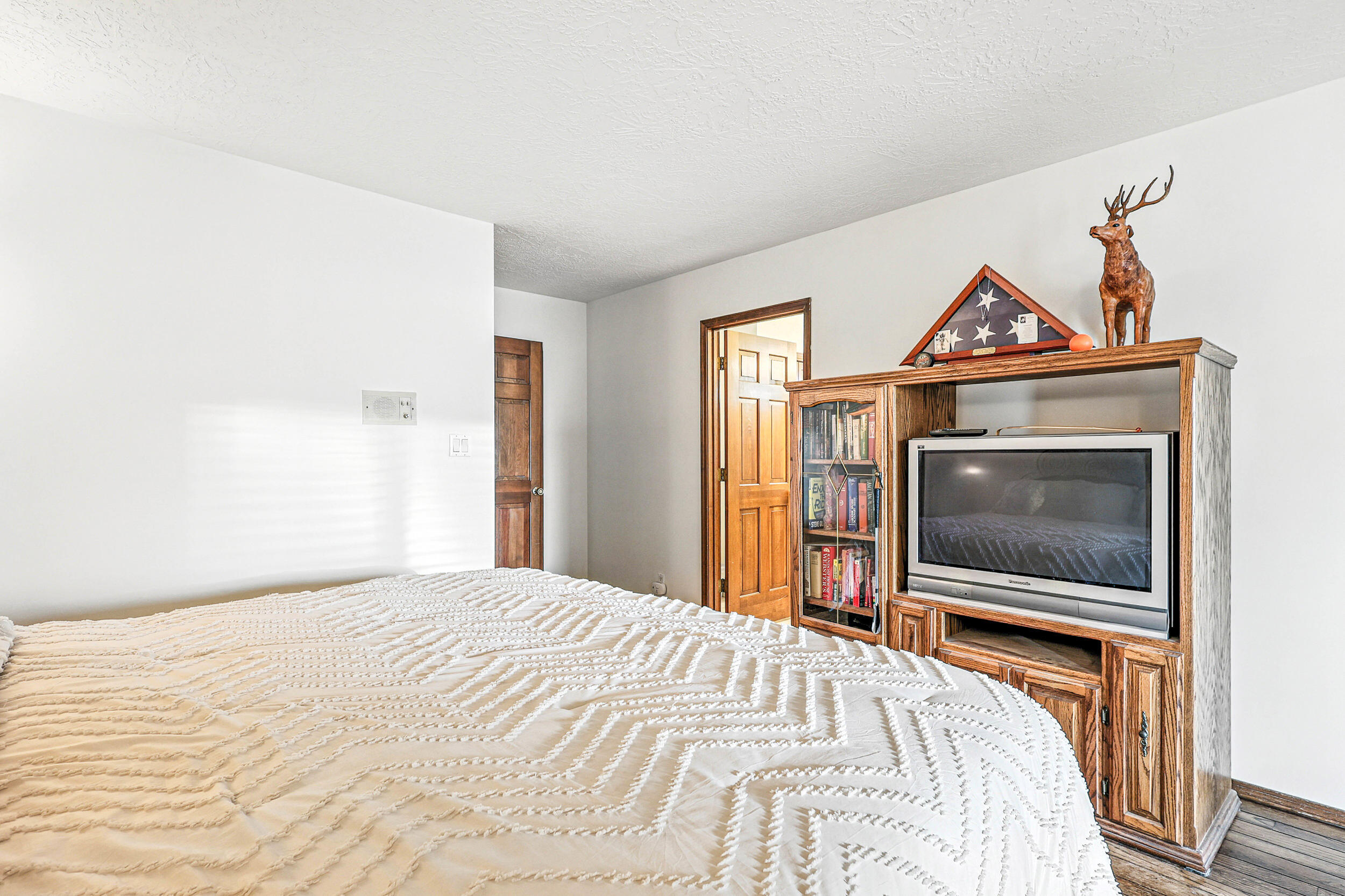 9801 Greenbrier Road NE