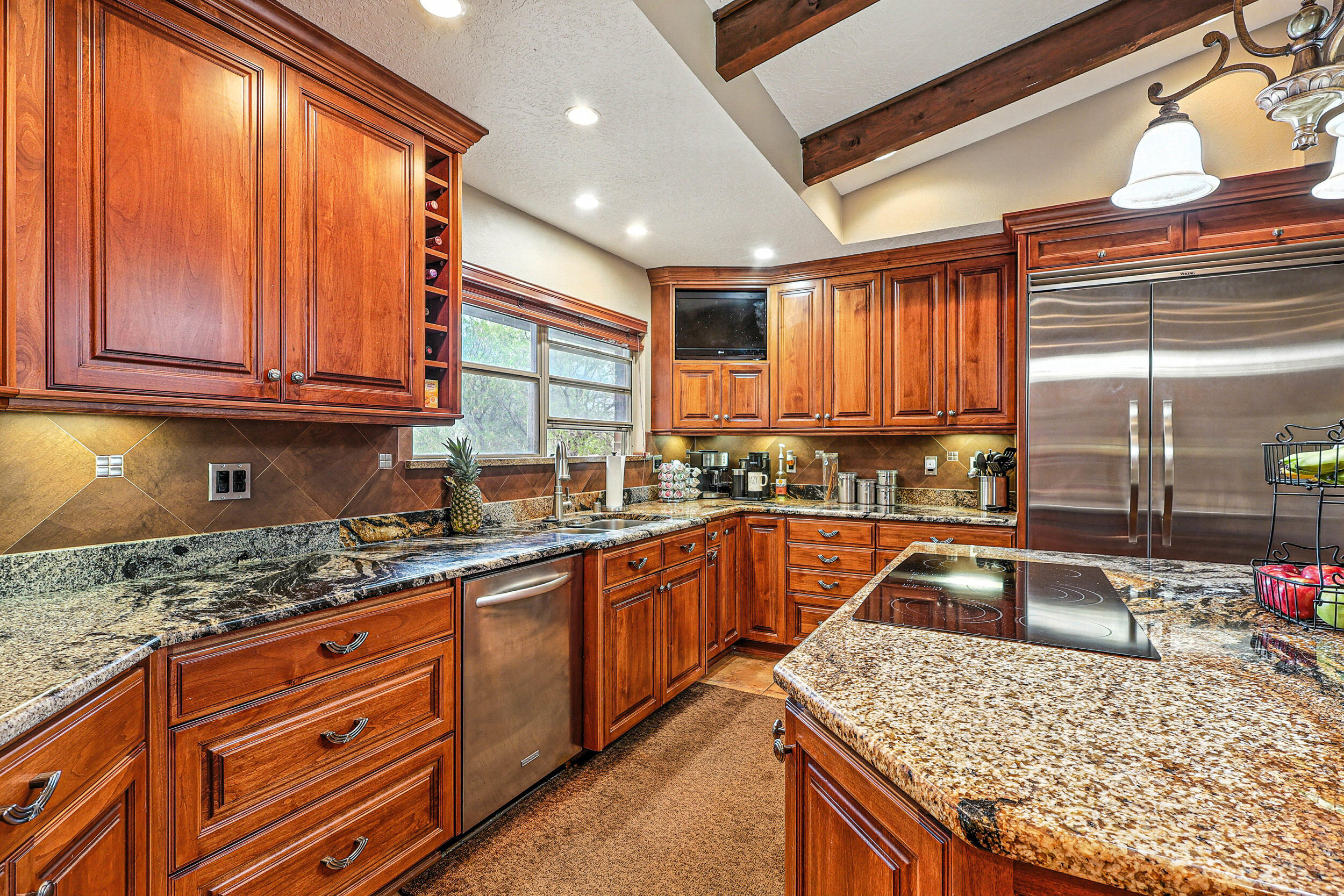 9801 Greenbrier Road NE