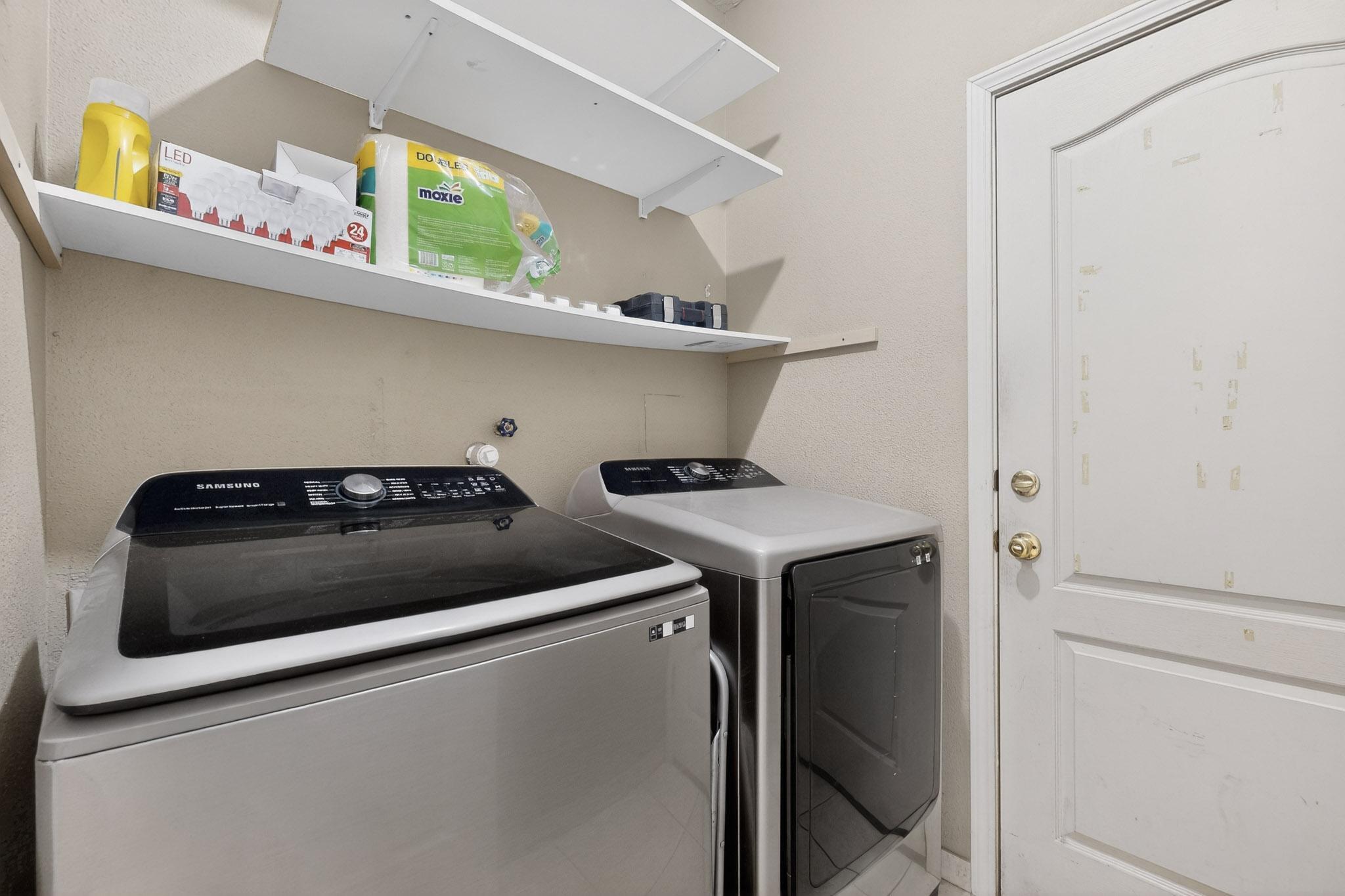 3284 San Ildefonso Loop NE