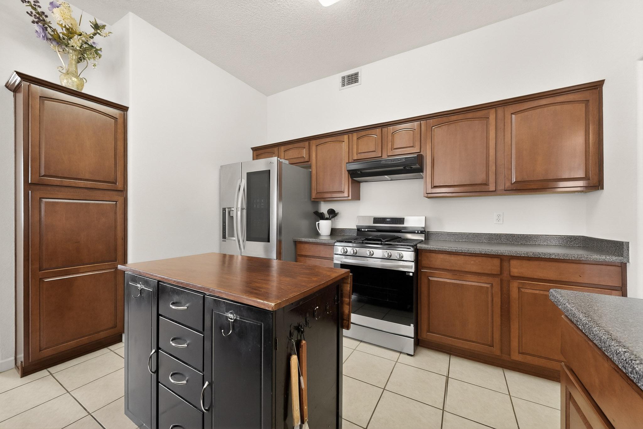 10515 Toledo Street NW