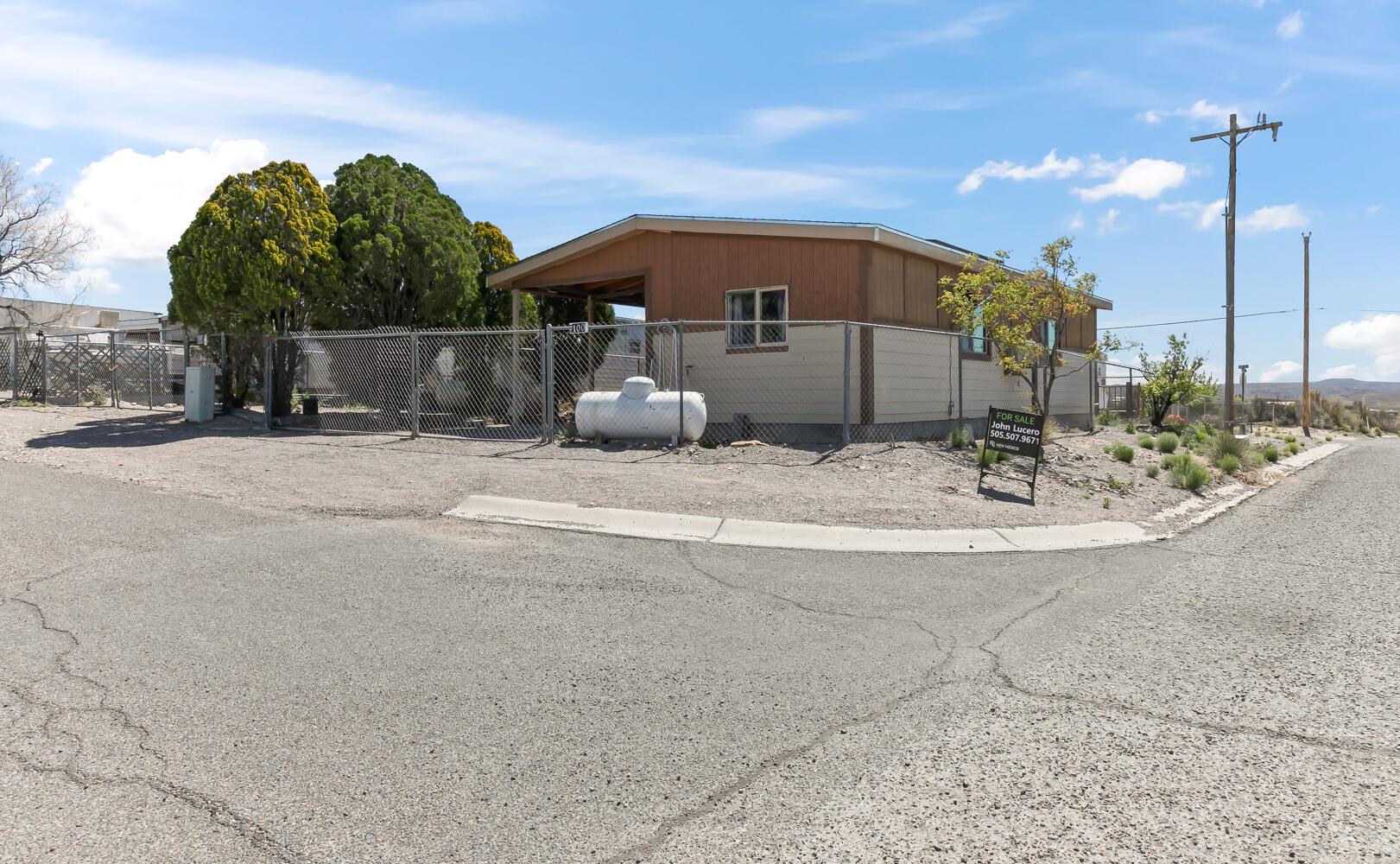 100 Camino Encantado