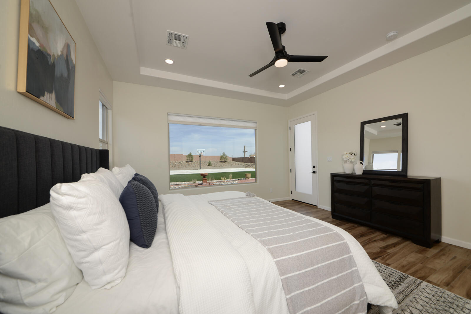 6717 Nacelle Road NE