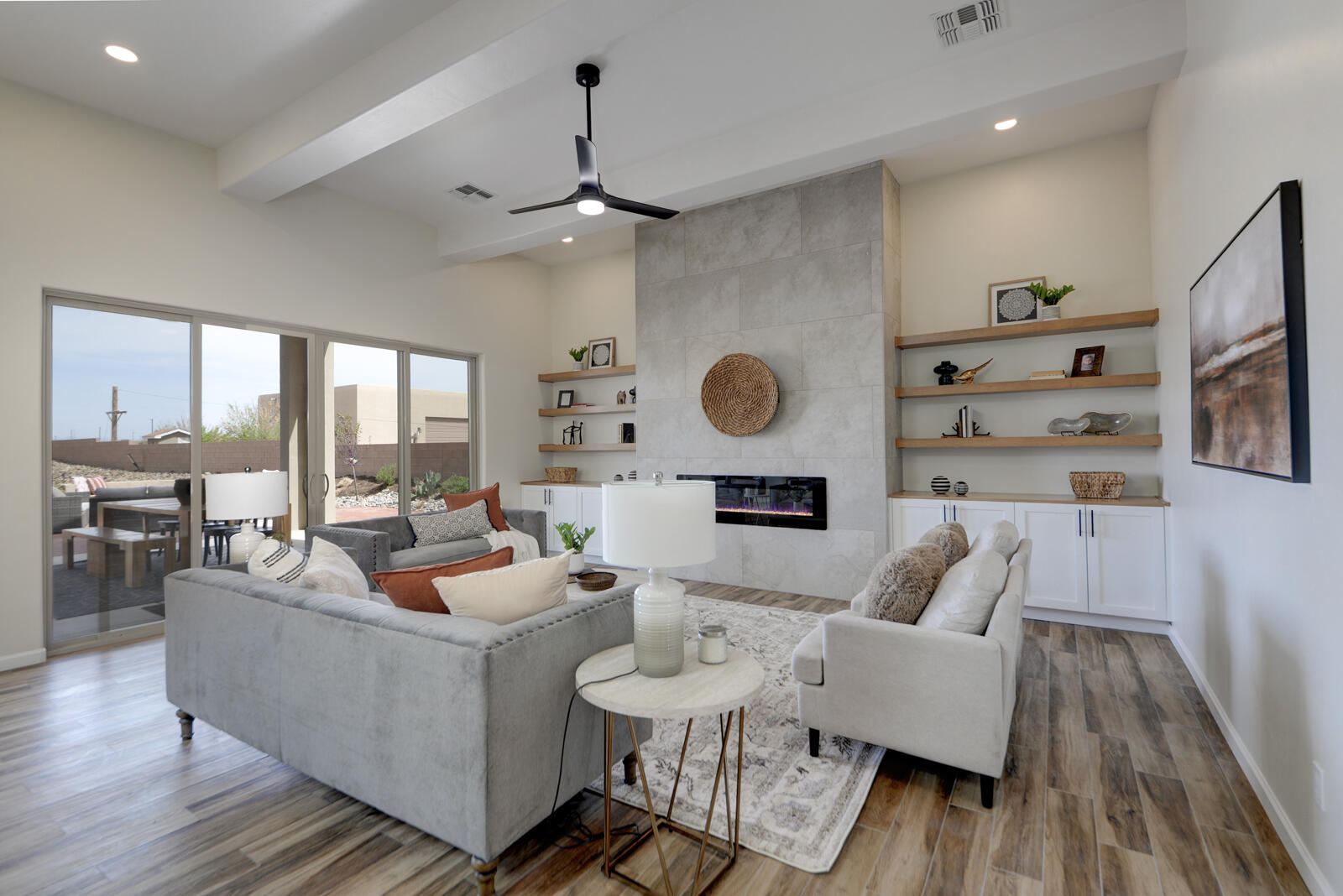 6717 Nacelle Road NE