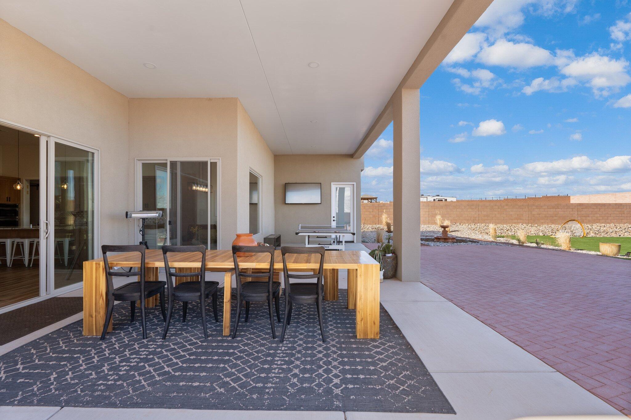 6717 Nacelle Road NE