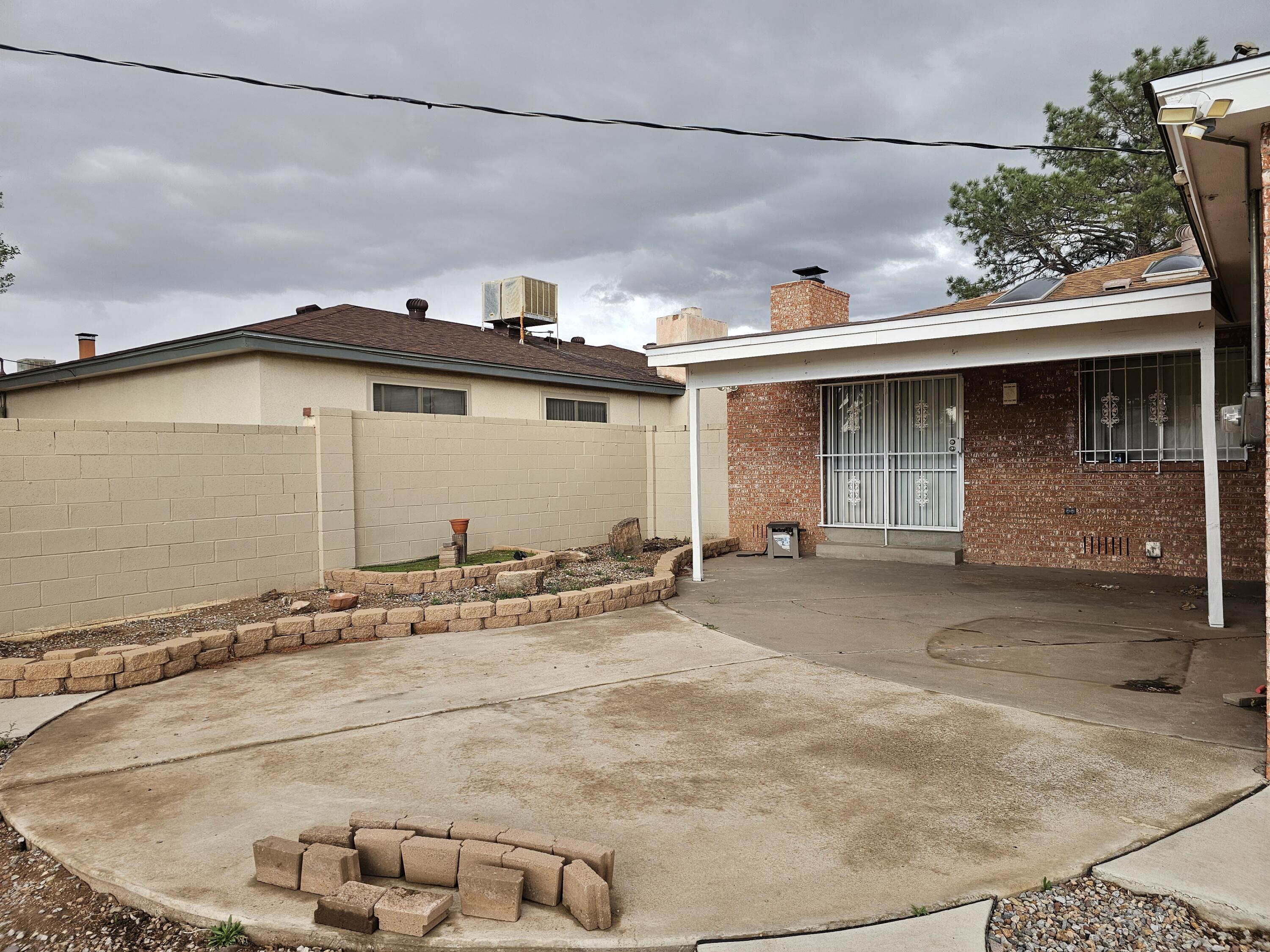 2701 Cagua Drive NE
