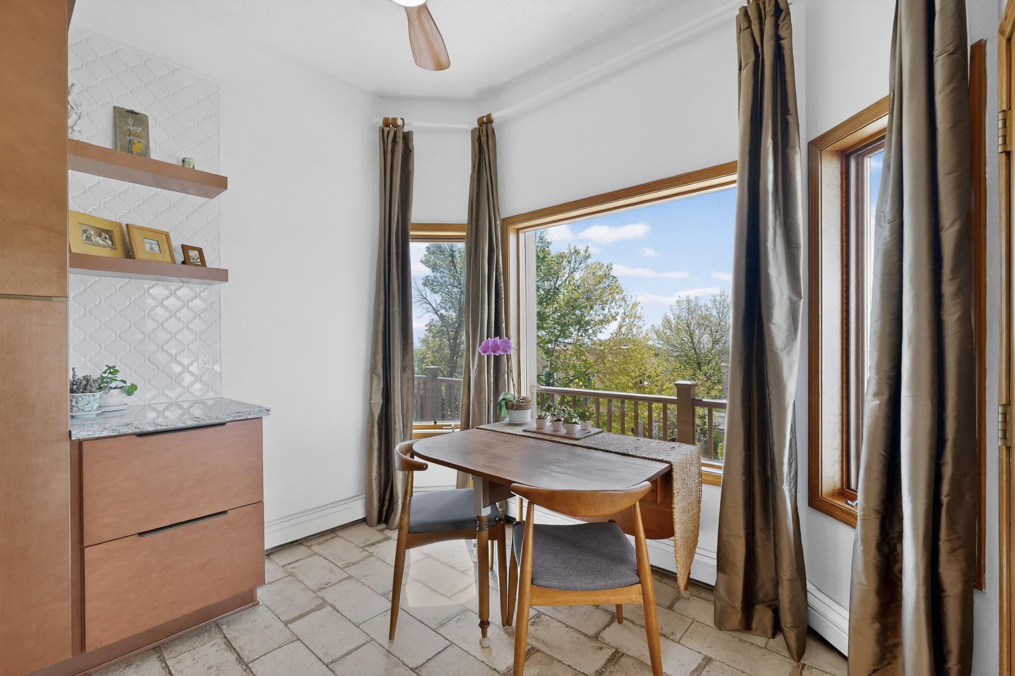 1109 Daskalos Drive NE