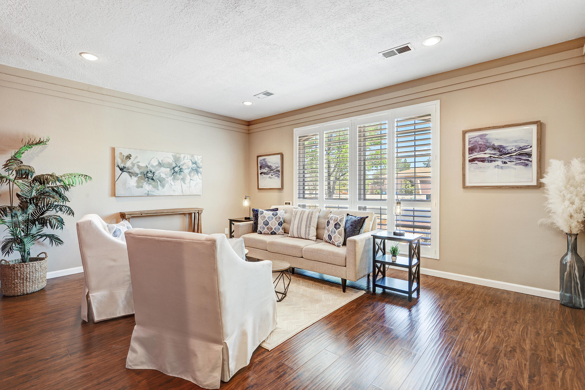 3706 Saint Andrews Drive SE