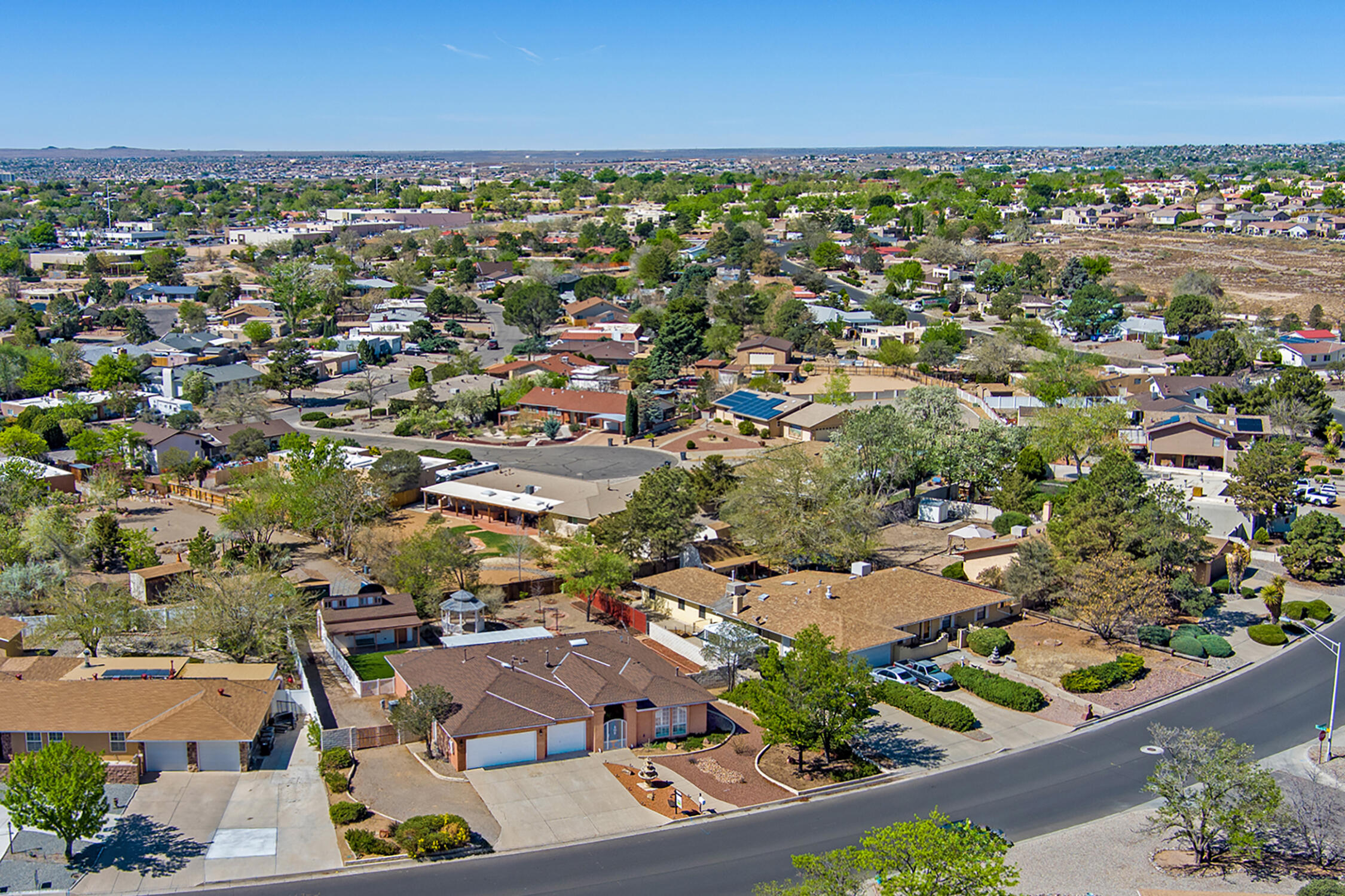 3706 Saint Andrews Drive SE