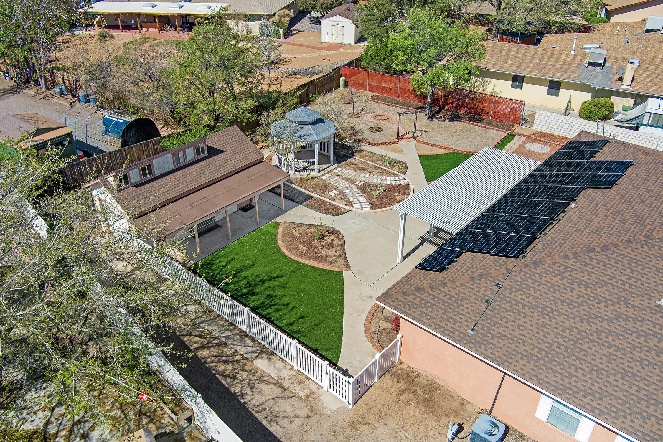 3706 Saint Andrews Drive SE