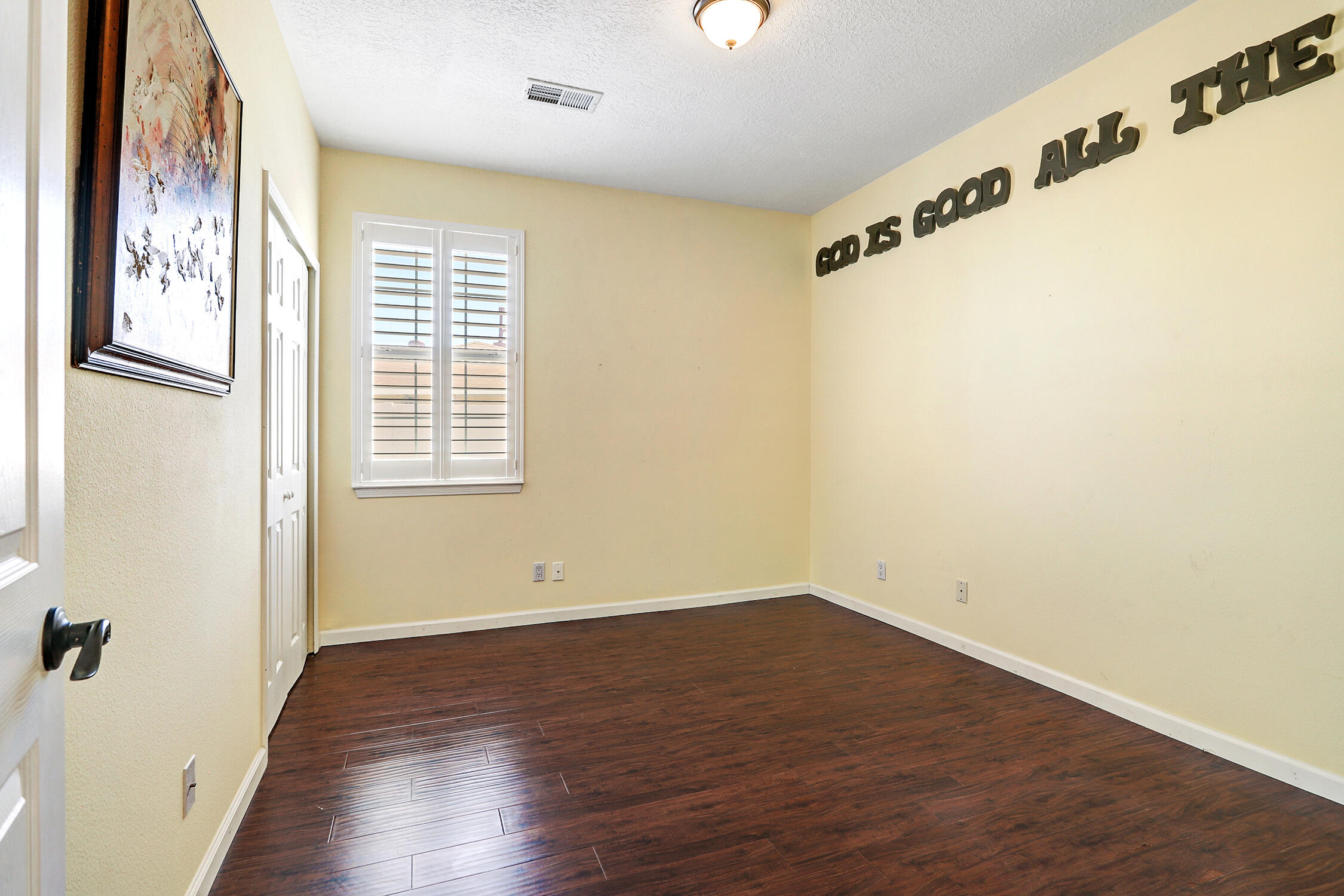 3706 Saint Andrews Drive SE