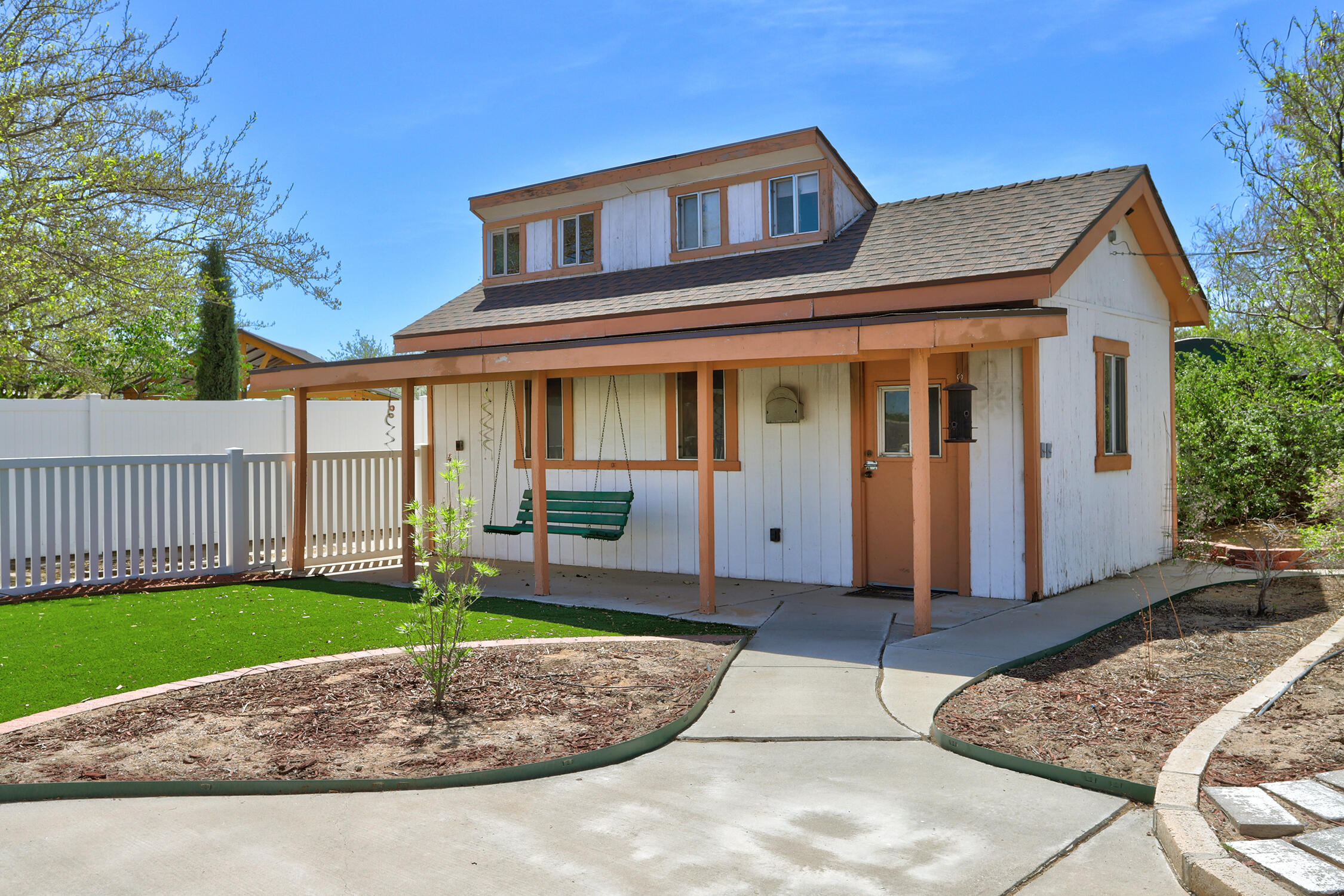 3706 Saint Andrews Drive SE