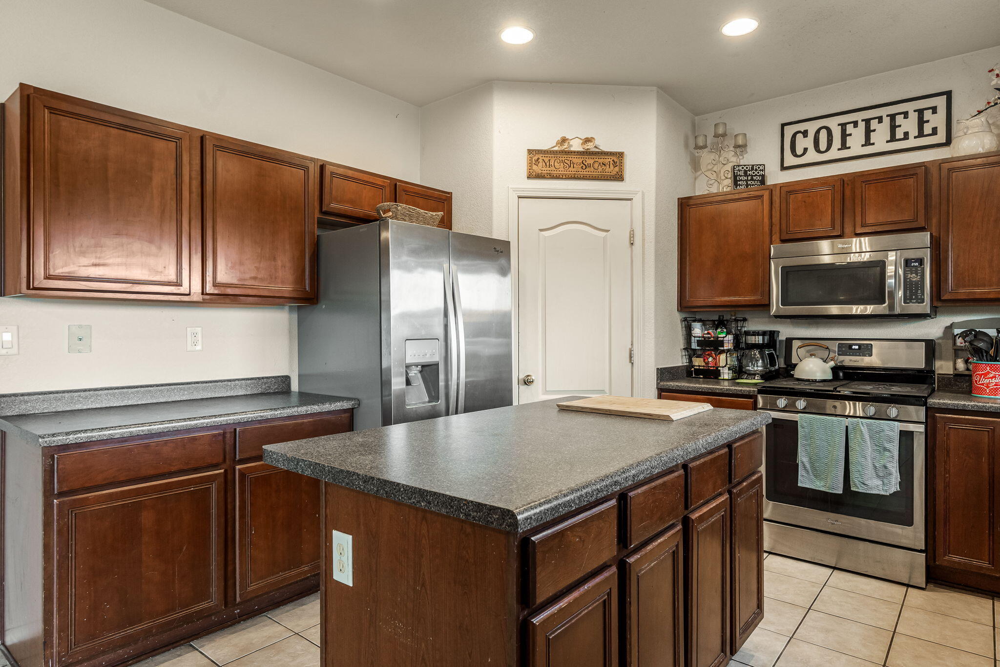 5908 Mesa Sombra Place NW