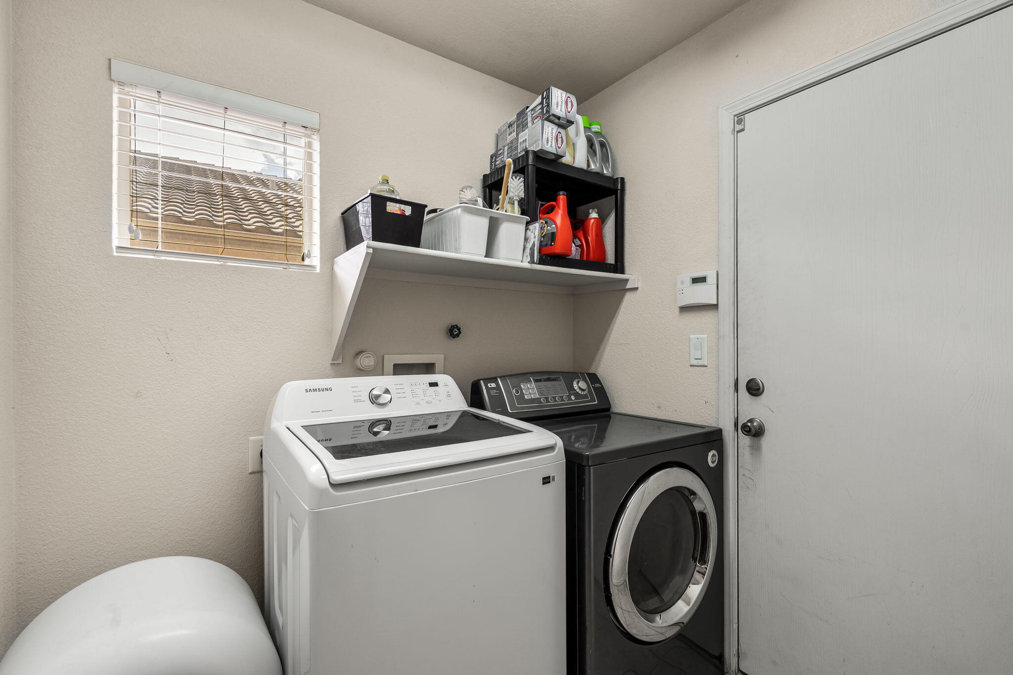 5908 Mesa Sombra Place NW