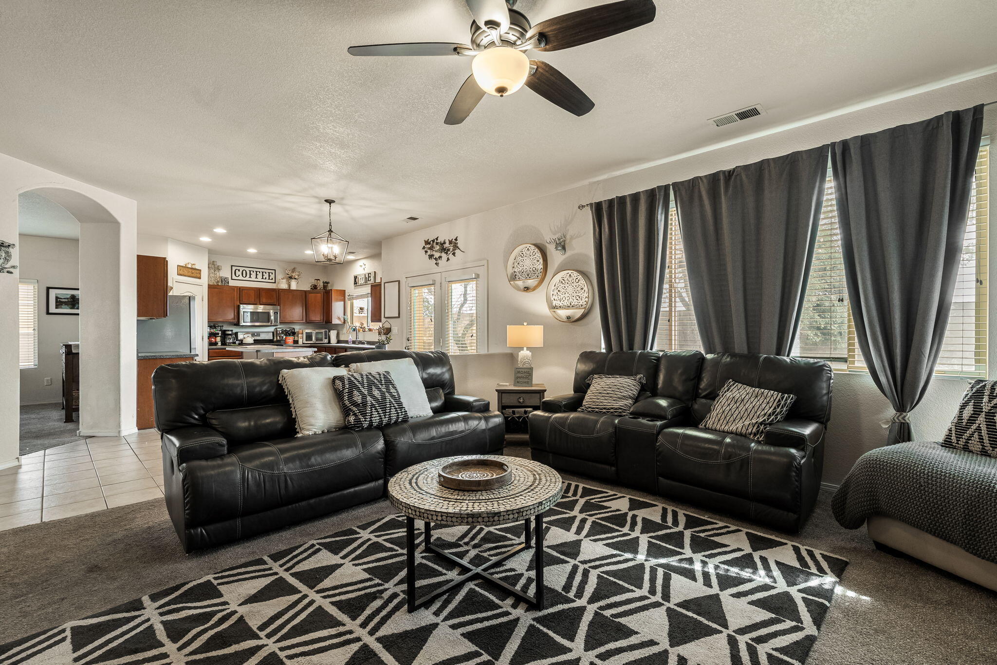 5908 Mesa Sombra Place NW